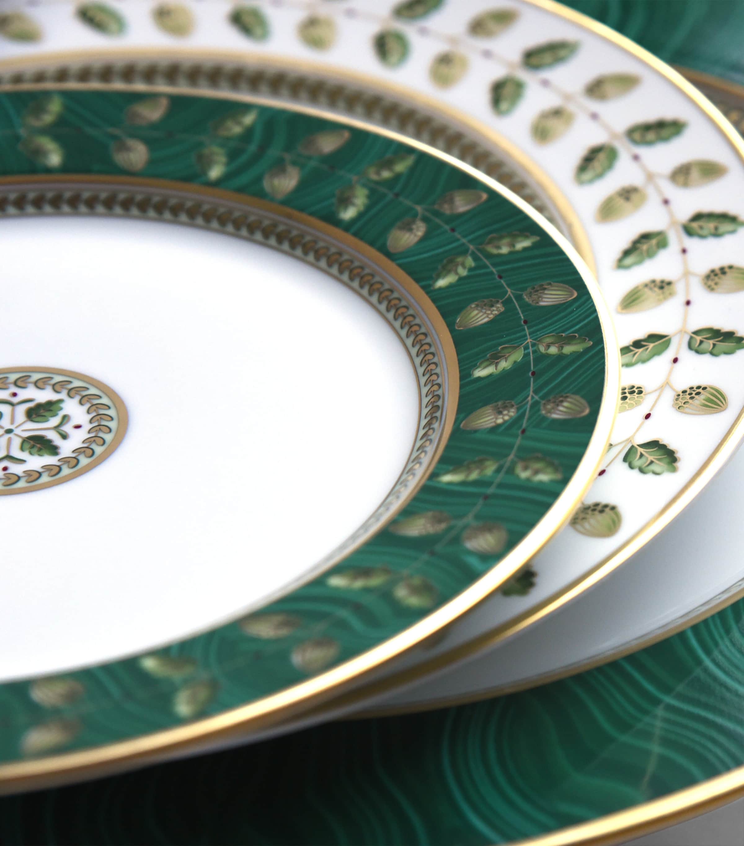 Constance Dessert Plate (21cm) VERT Image 2