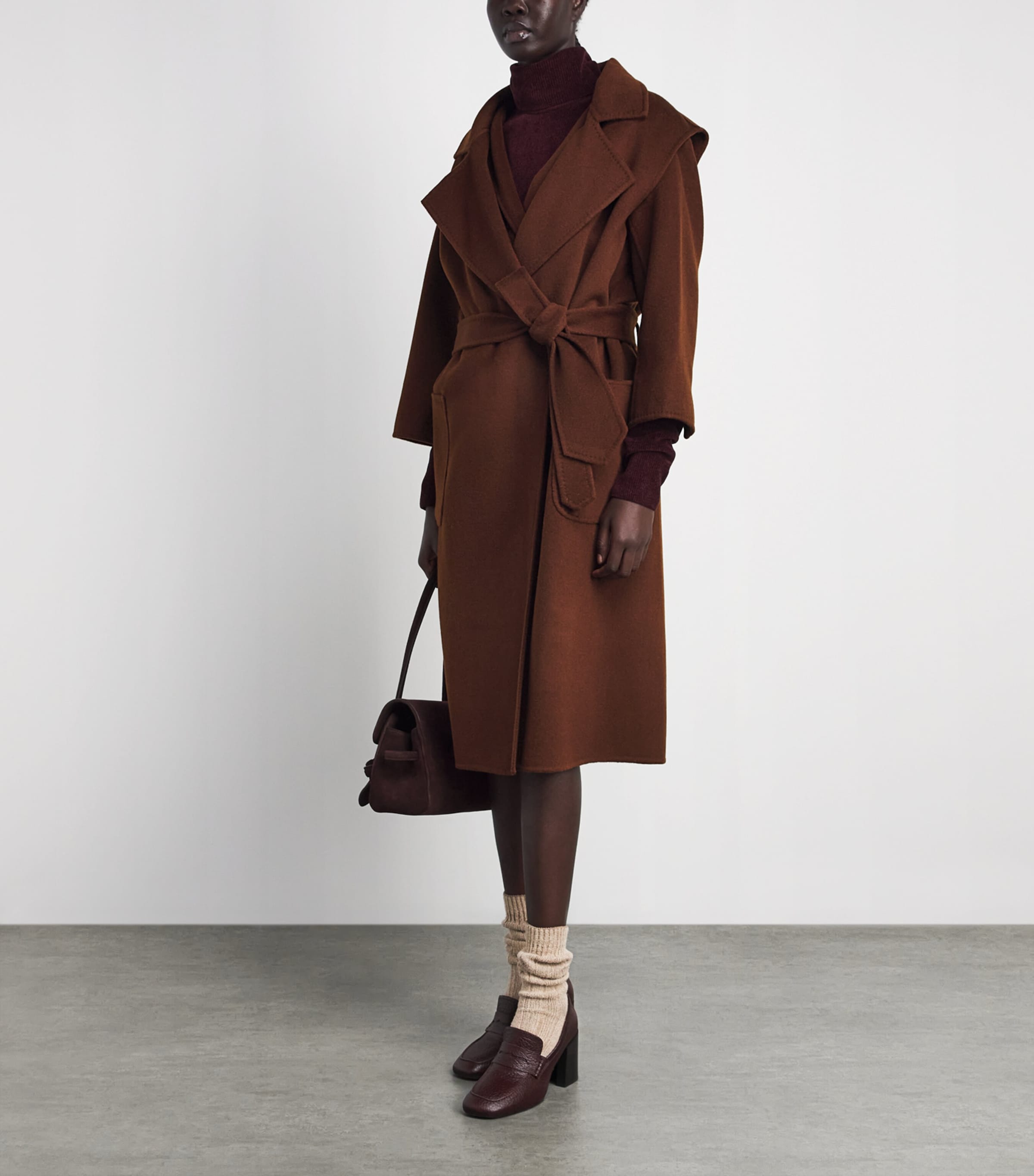 Wolk Morais Womens Cashmere Paletot Jacket and Coat Set Chestnut Image 2