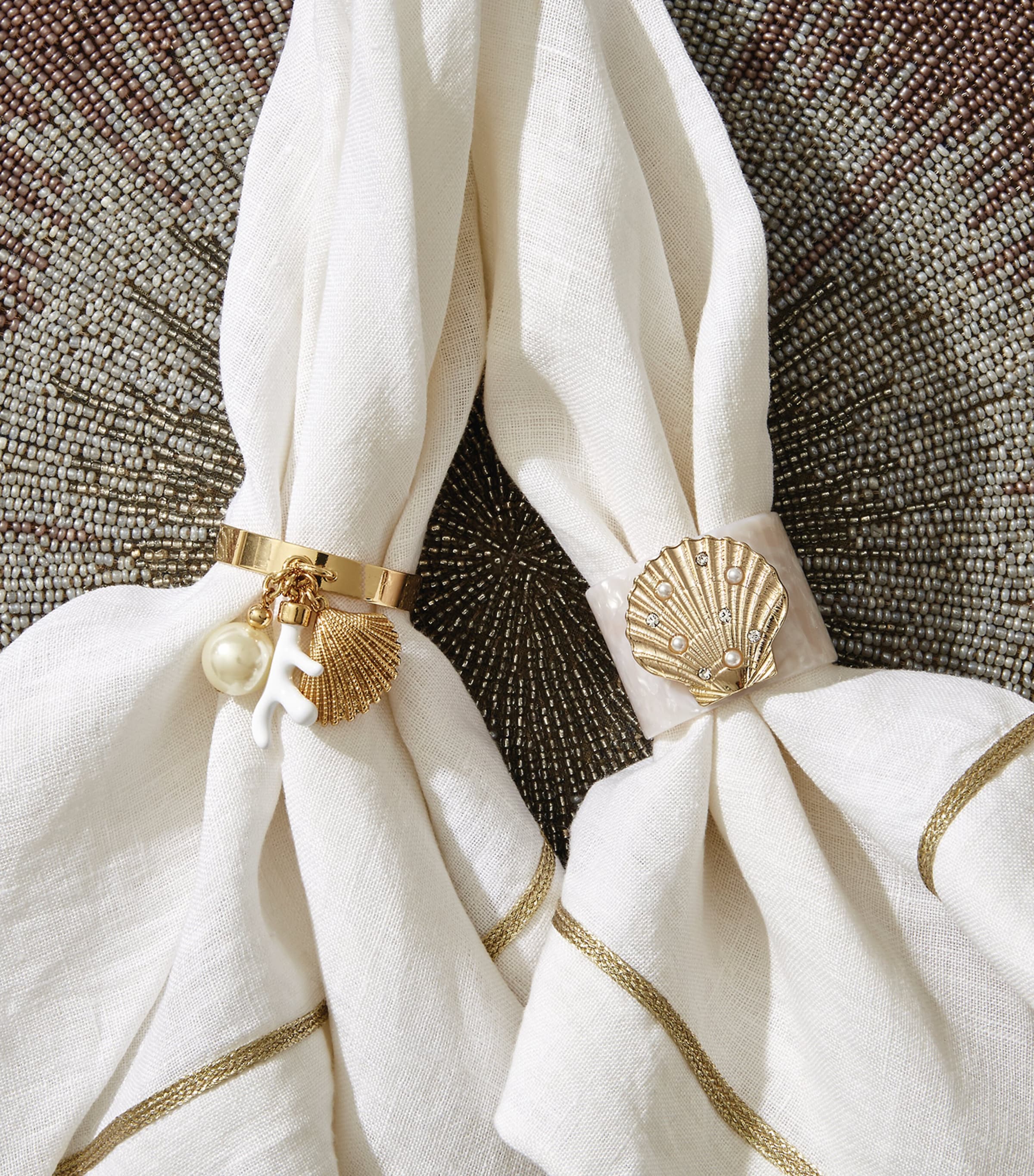 Shell Napkin Rings (Set of 4) GOLD Image 2