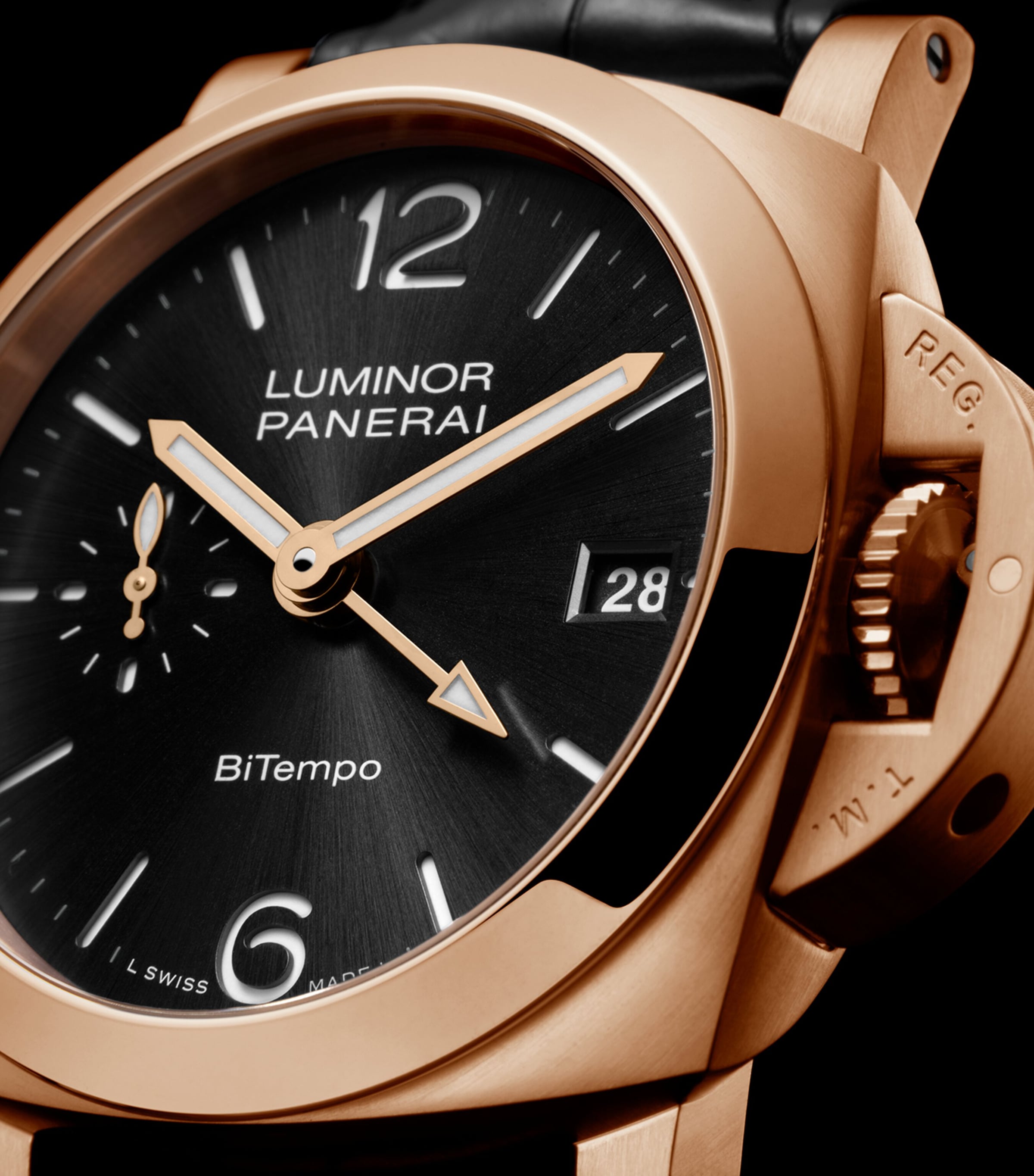 Panerai Goldtech Luminor Quaranta BiTempo Watch 40mm Black Image 4