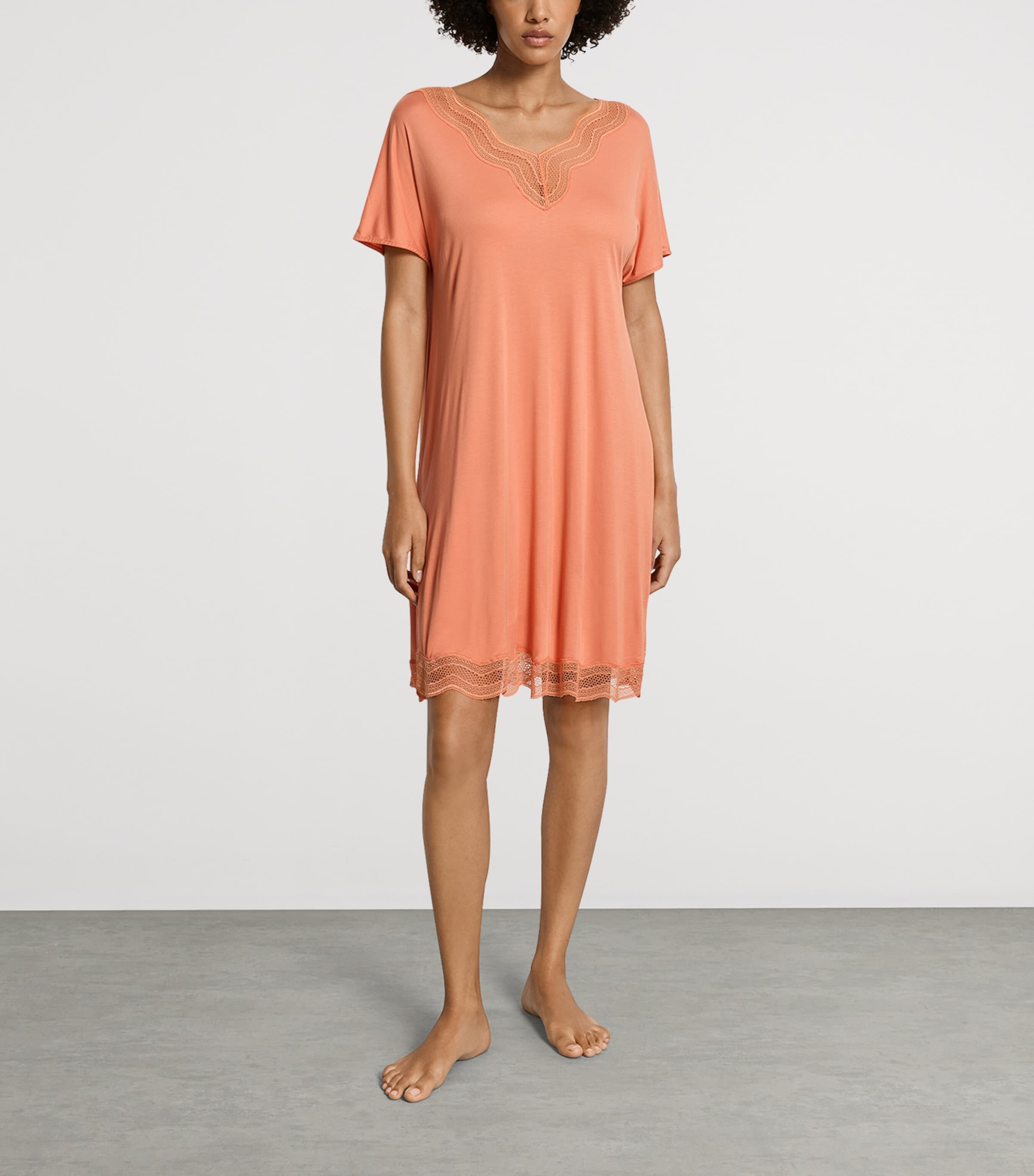 Hanro Womens Short-Sleeve Cira Nightdress Light Carnelian Image 2