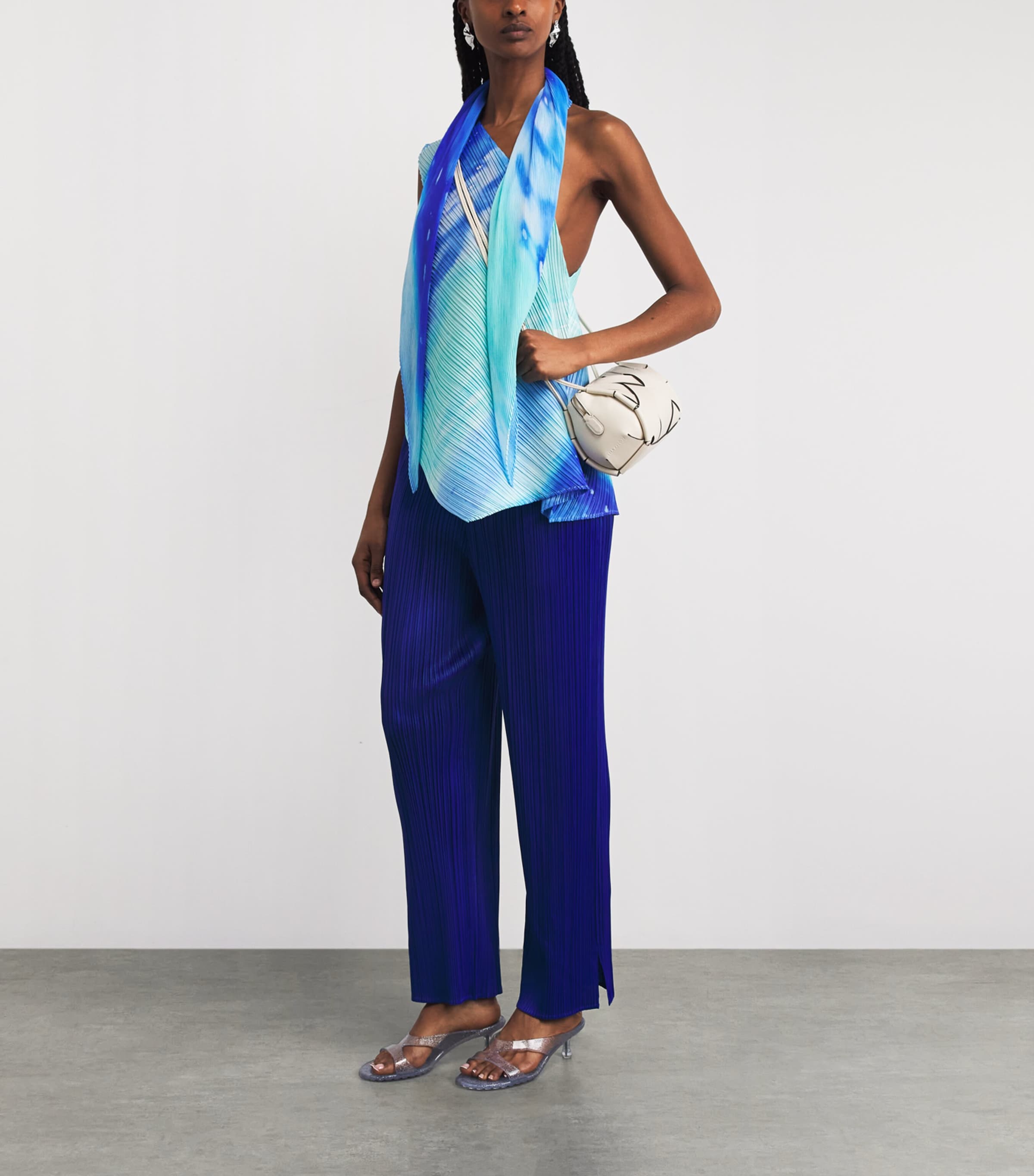 Pleats Please Issey Miyake Sea Bubble Scarf Blue Image 2