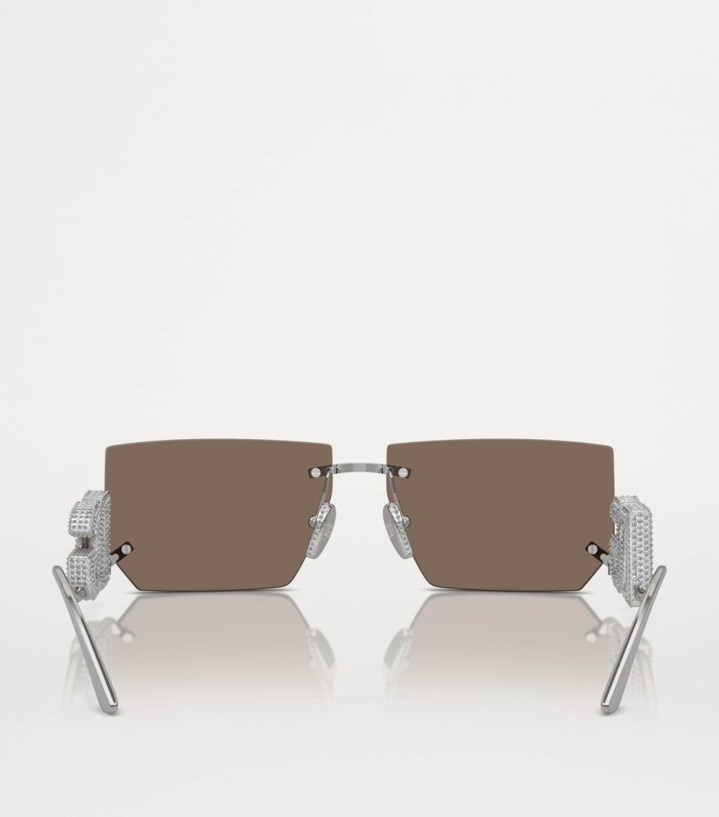 Mirrored Sunglasses 05/AP Image 4