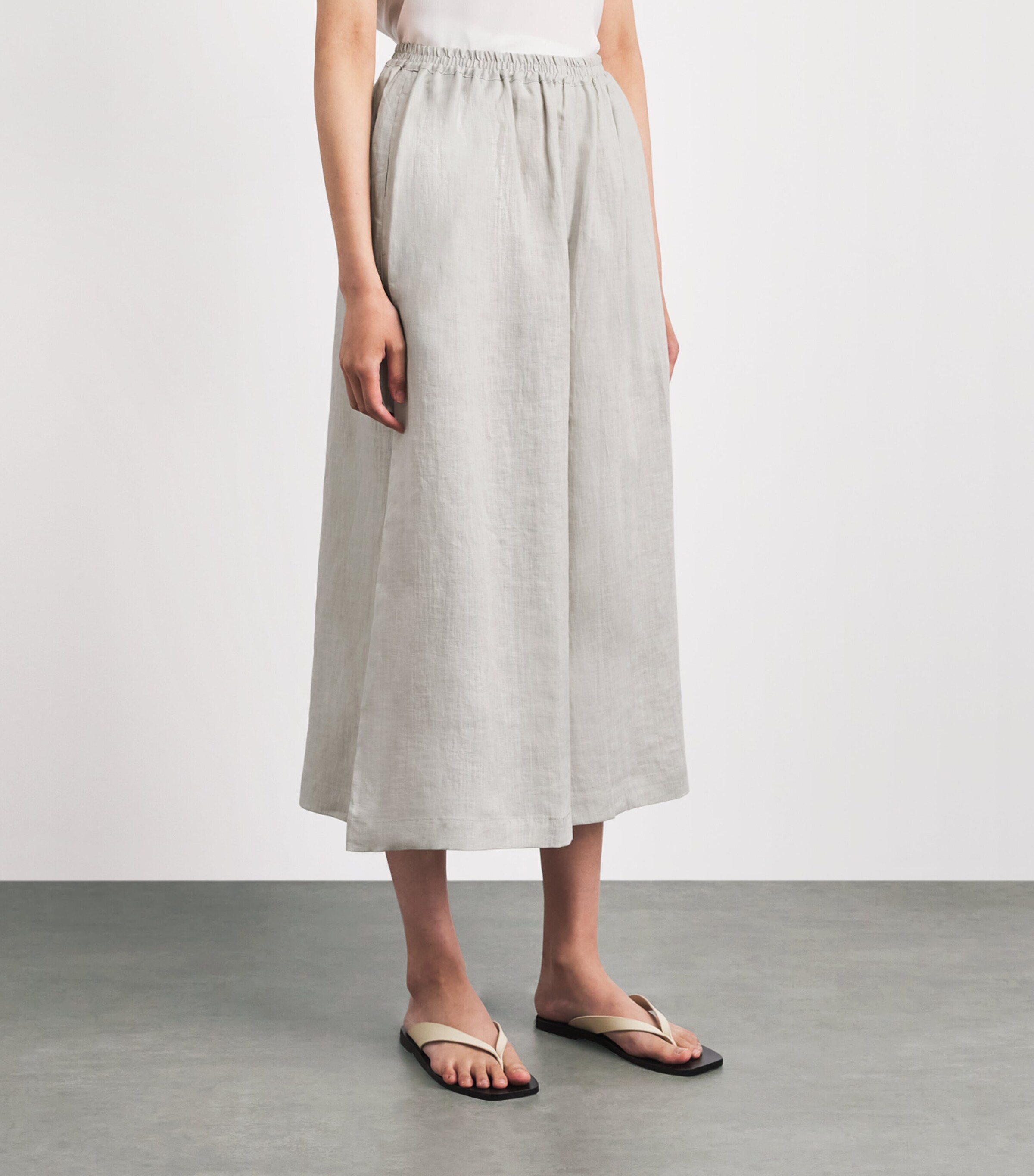 Eskandar Womens Linen Flared Culottes Silvertint Image 4
