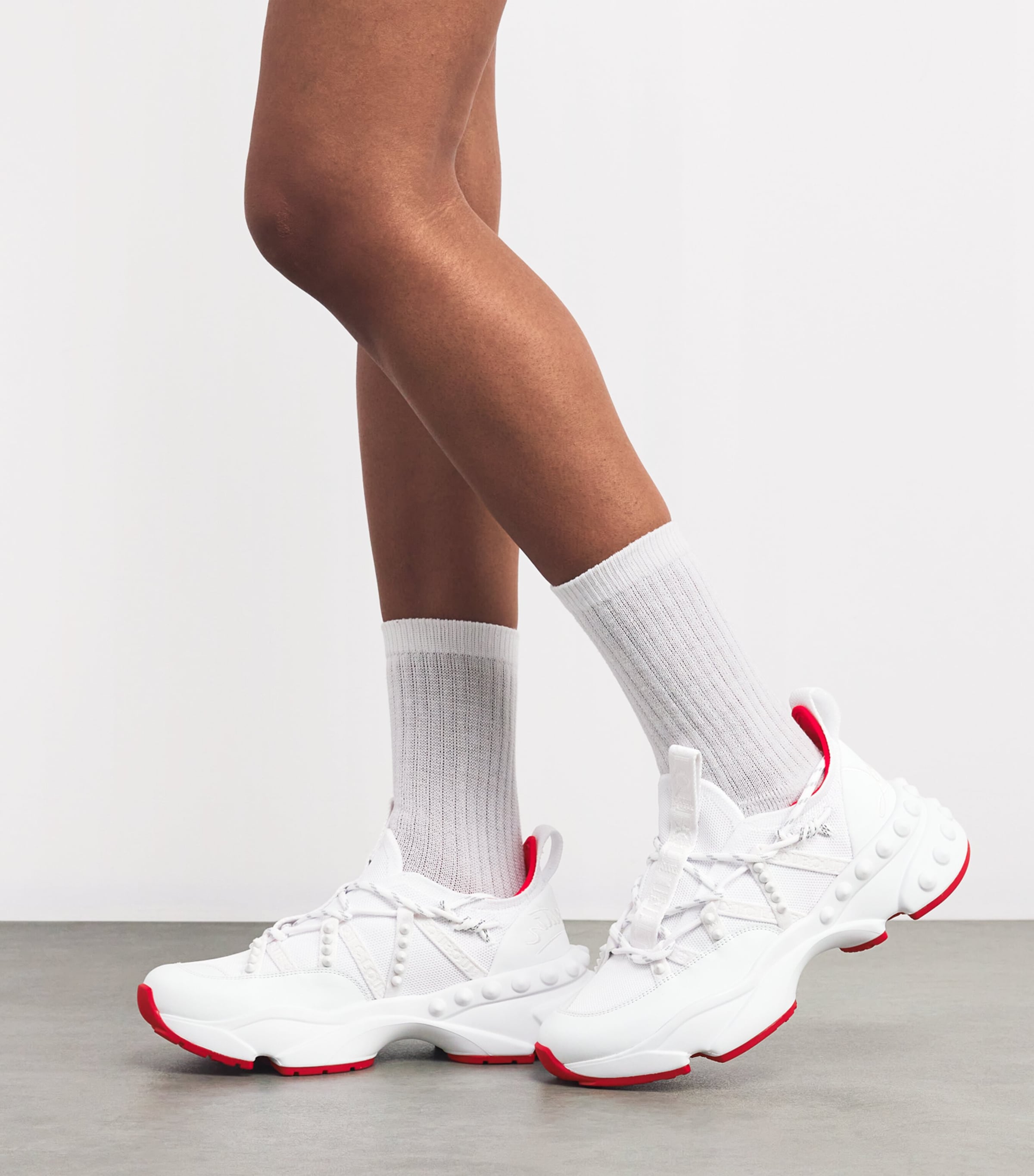 関送込 Louboutin TRAILNRUN DONNA フラット スニーカー Christian Louboutin Trailnrun Donna Sneakers | Harrods HK