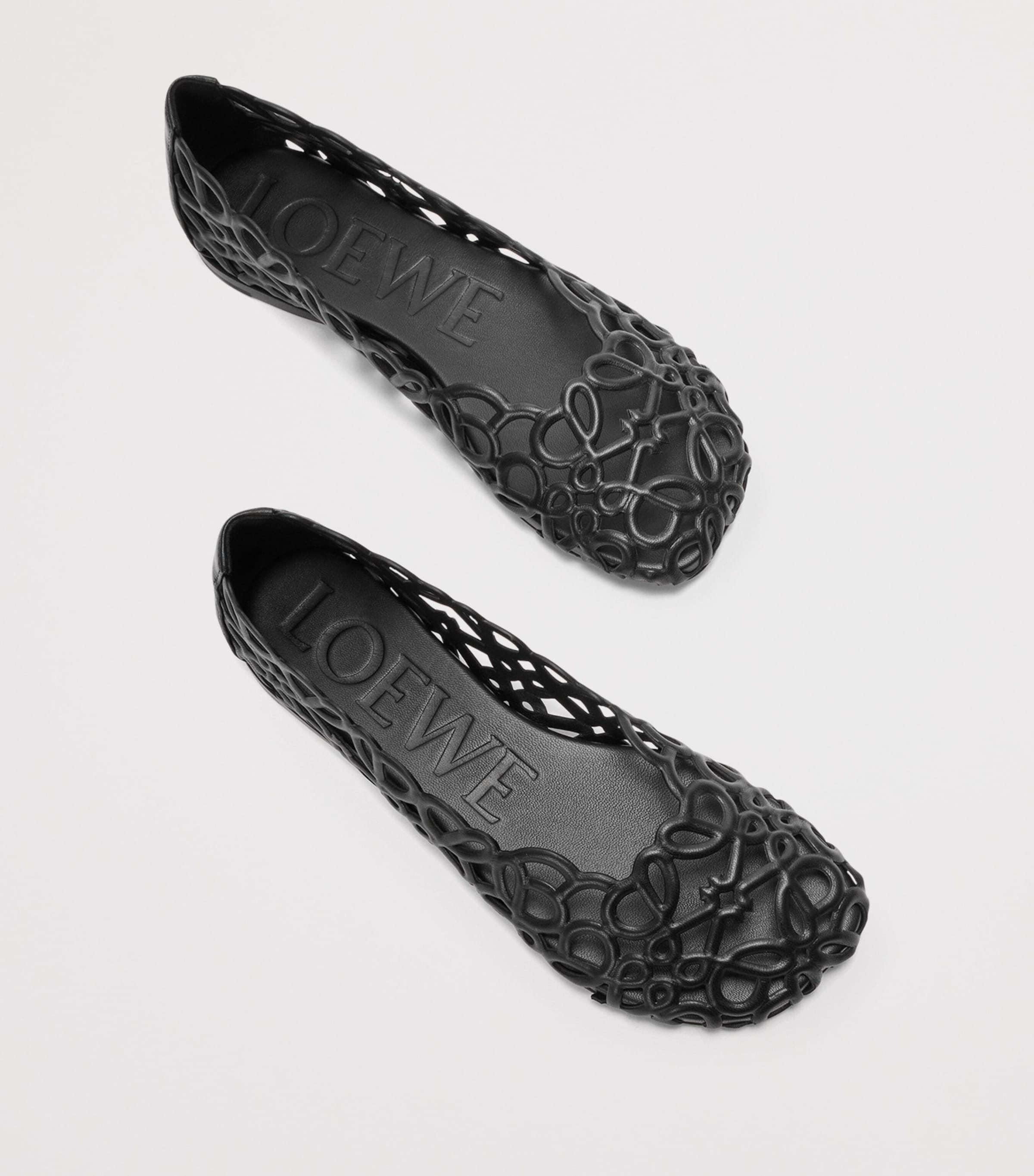 LOEWE Leather Petal Anagram Ballet Flats Black Image 3