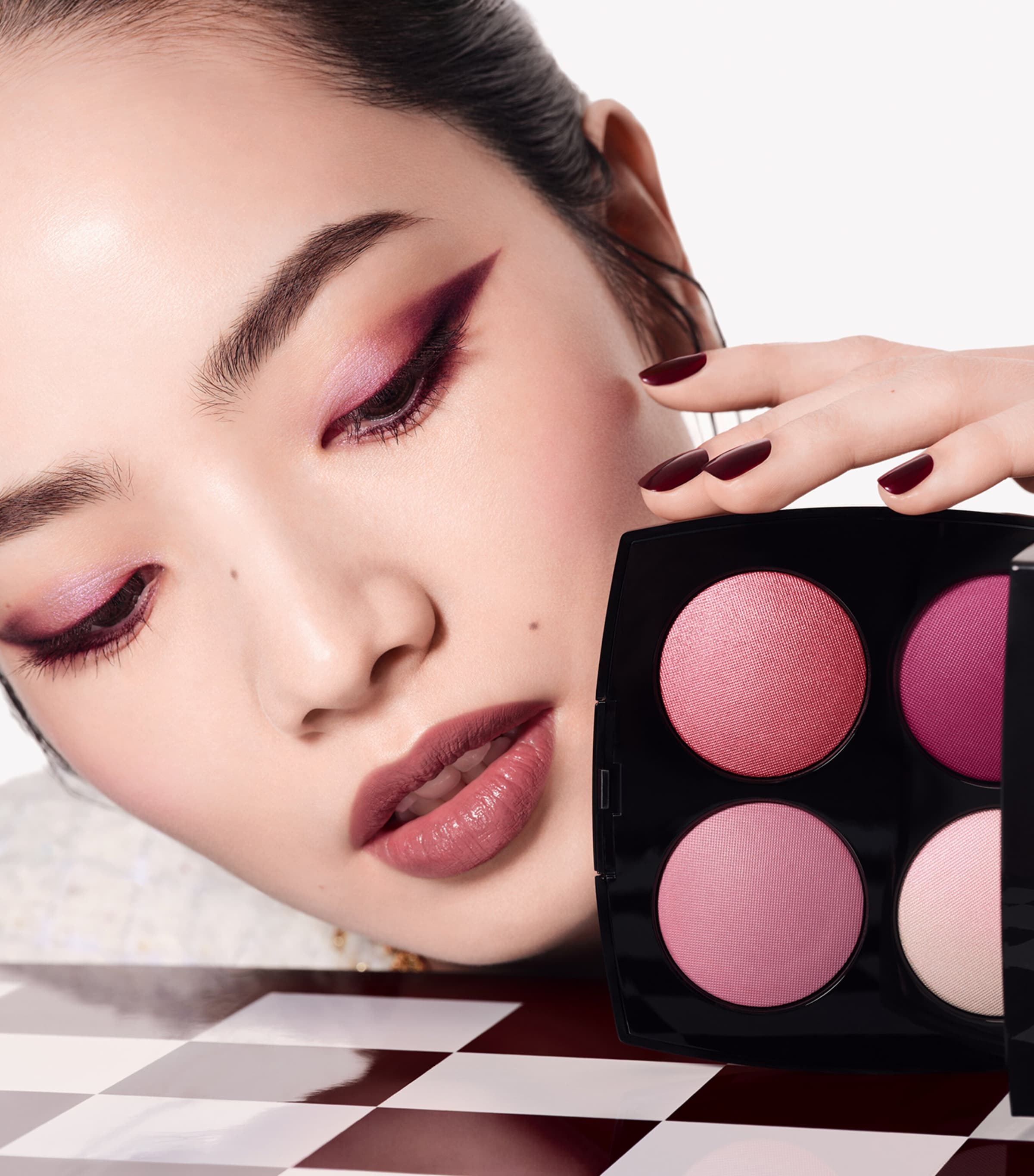 OMBRE ESSENTIELLE Multi-Use Longwearing Eyeshadow BRUN ROSE Image 4