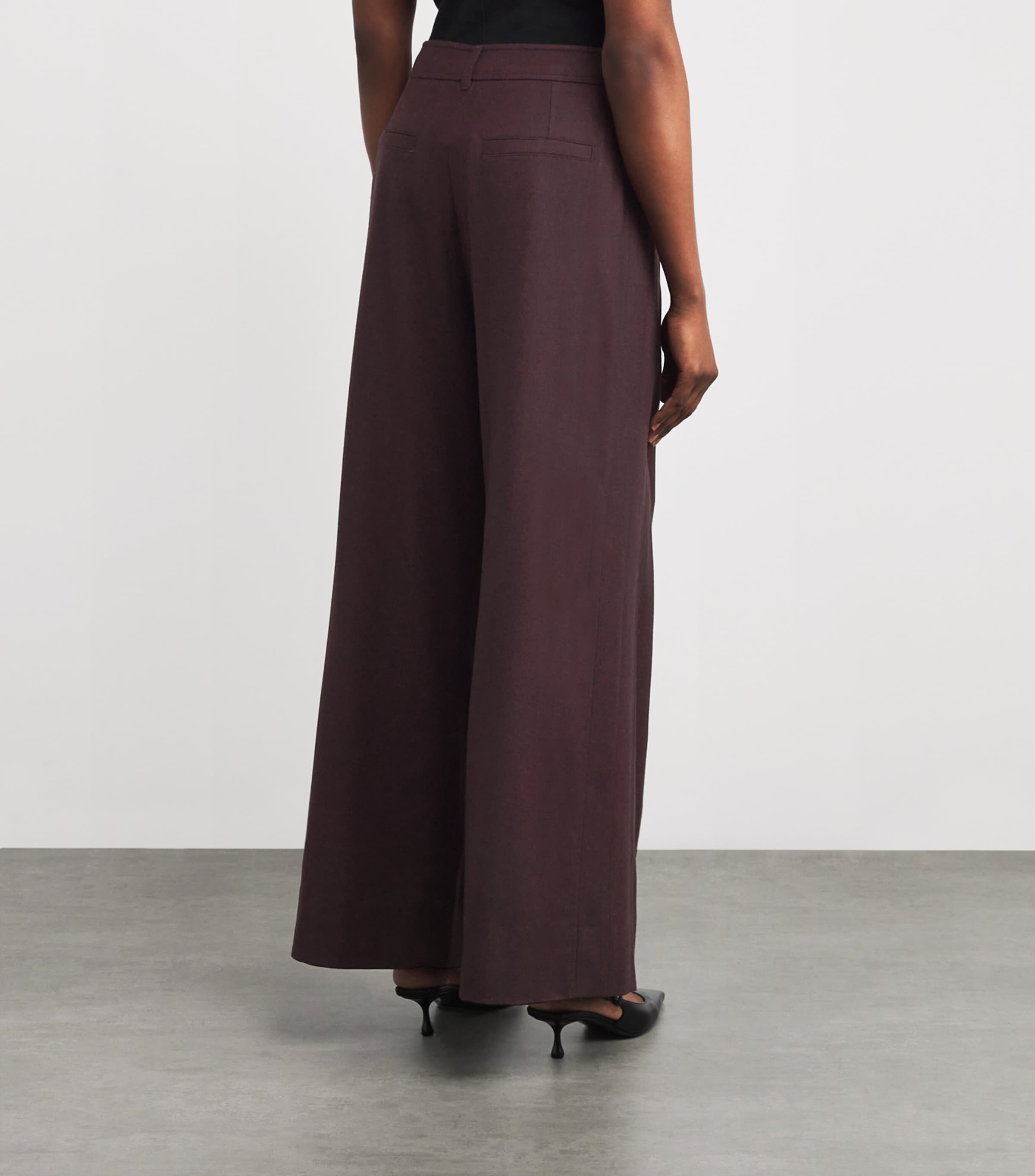 Pleated Wide-Leg Trousers BORDEAUX RED Image 4