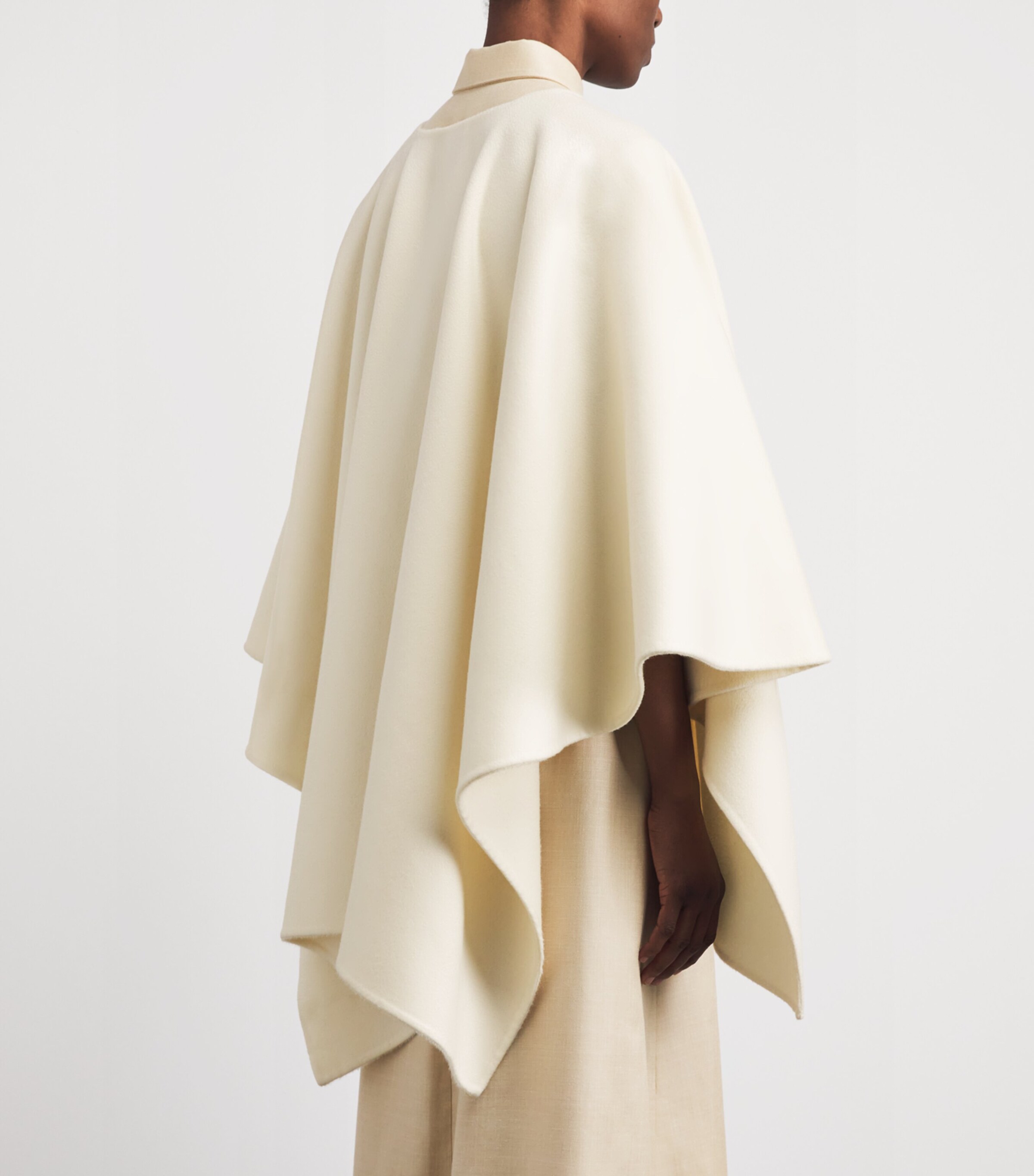 Colombo Womens Cashmere Belted Cape Image 5