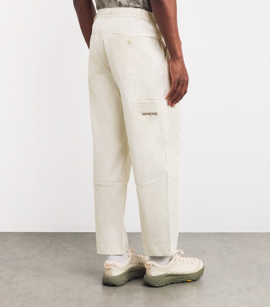 Manors Mens Water-Repellent Greenskeeper Chinos Pebble Image 4