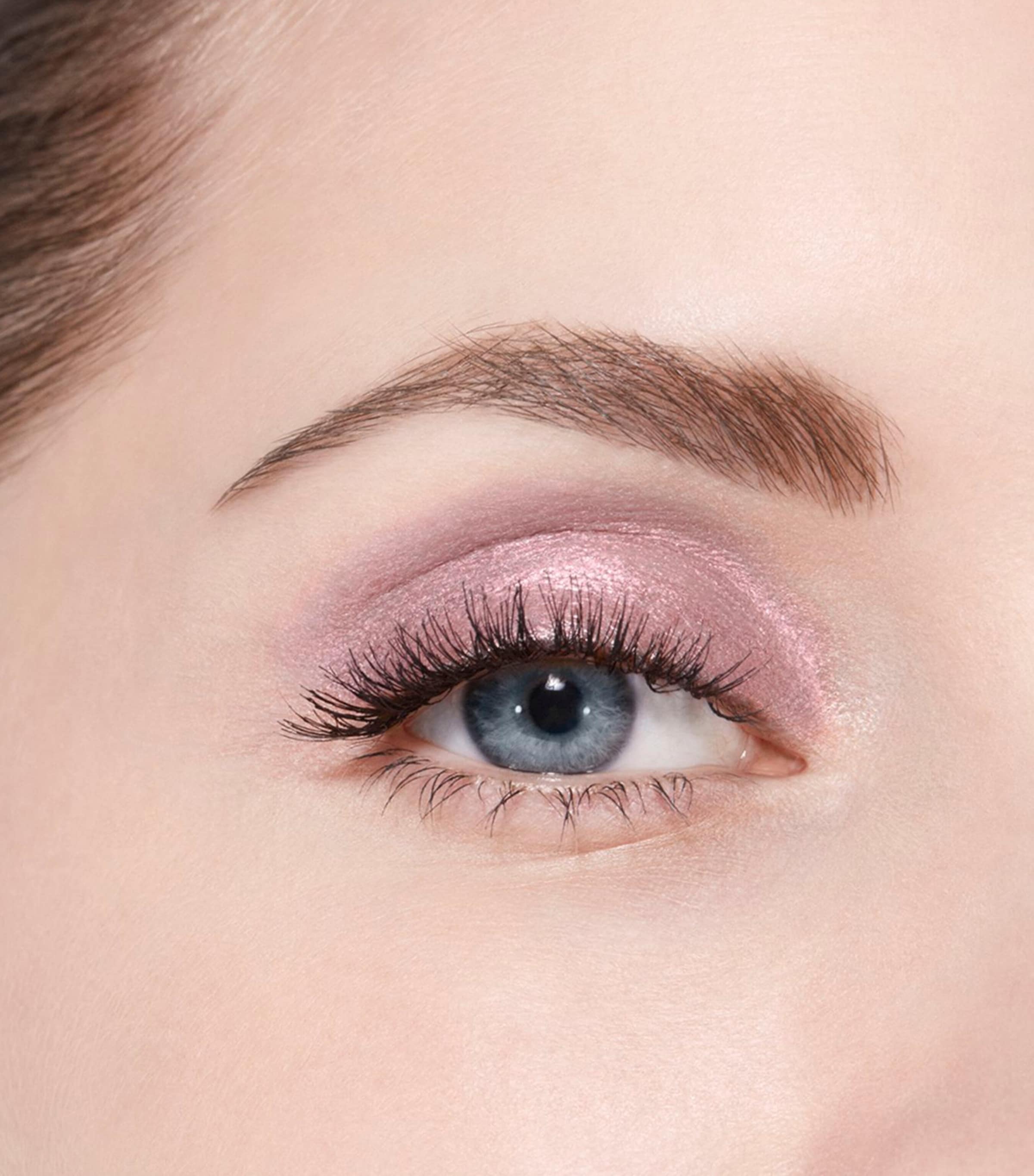 OMBRE ESSENTIELLE Multi-Use Longwearing Eyeshadow GRIS ROSE Image 8