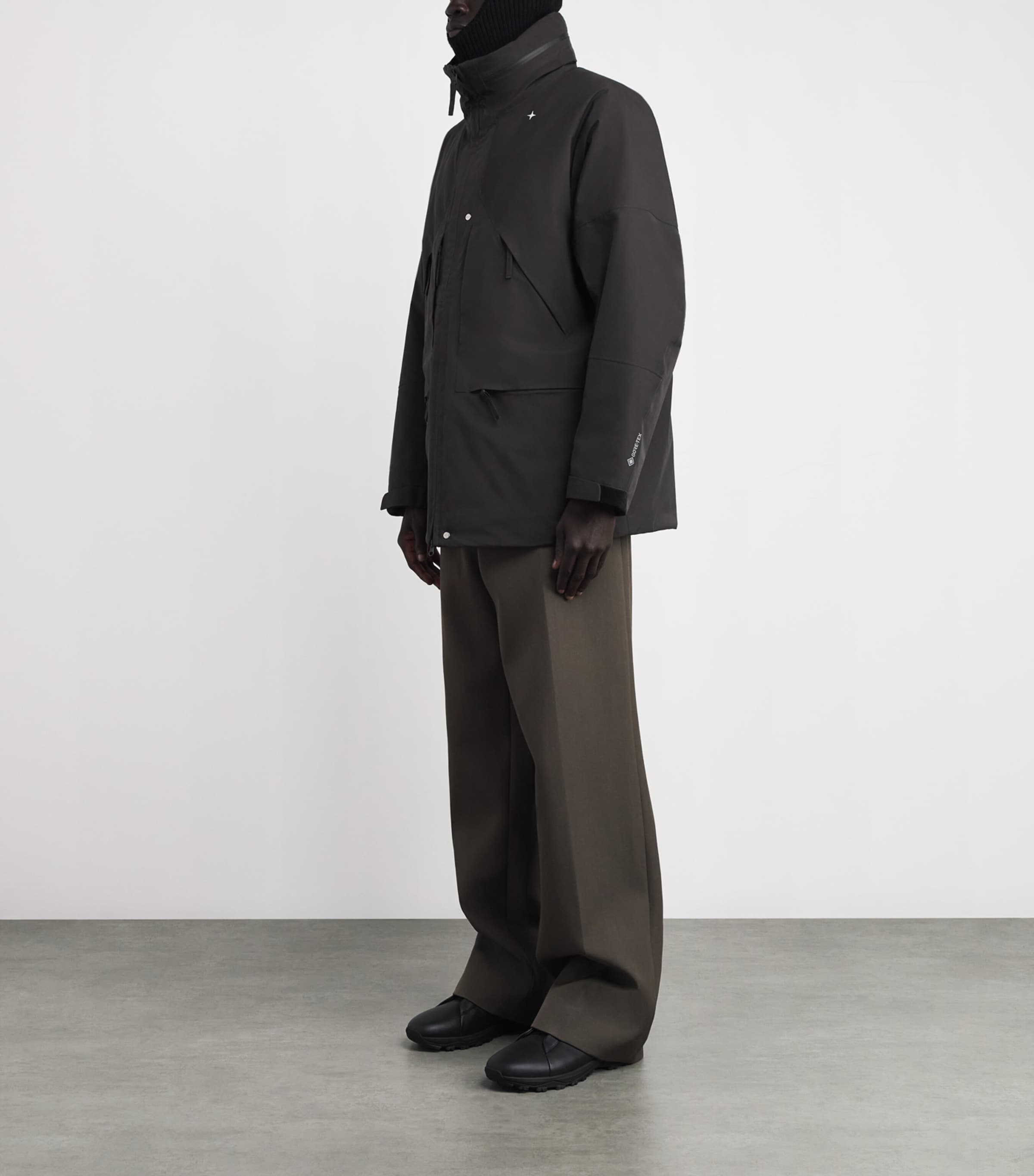 Gore-Tex Padded Parka V0062 Image 2