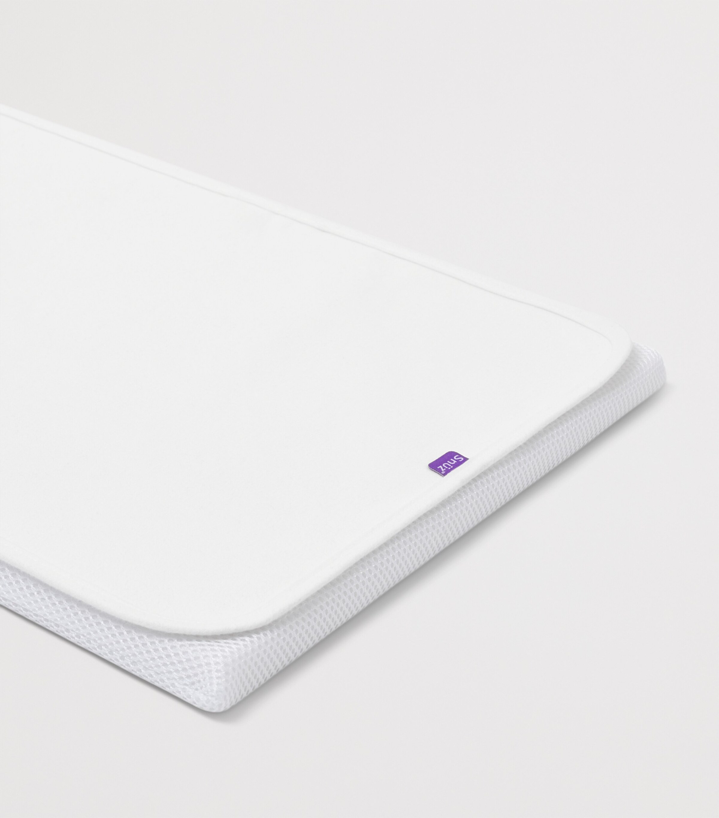 SnüzPod 4 Waterproof Mattress Protector (0-6 Months) WHITE Image 2