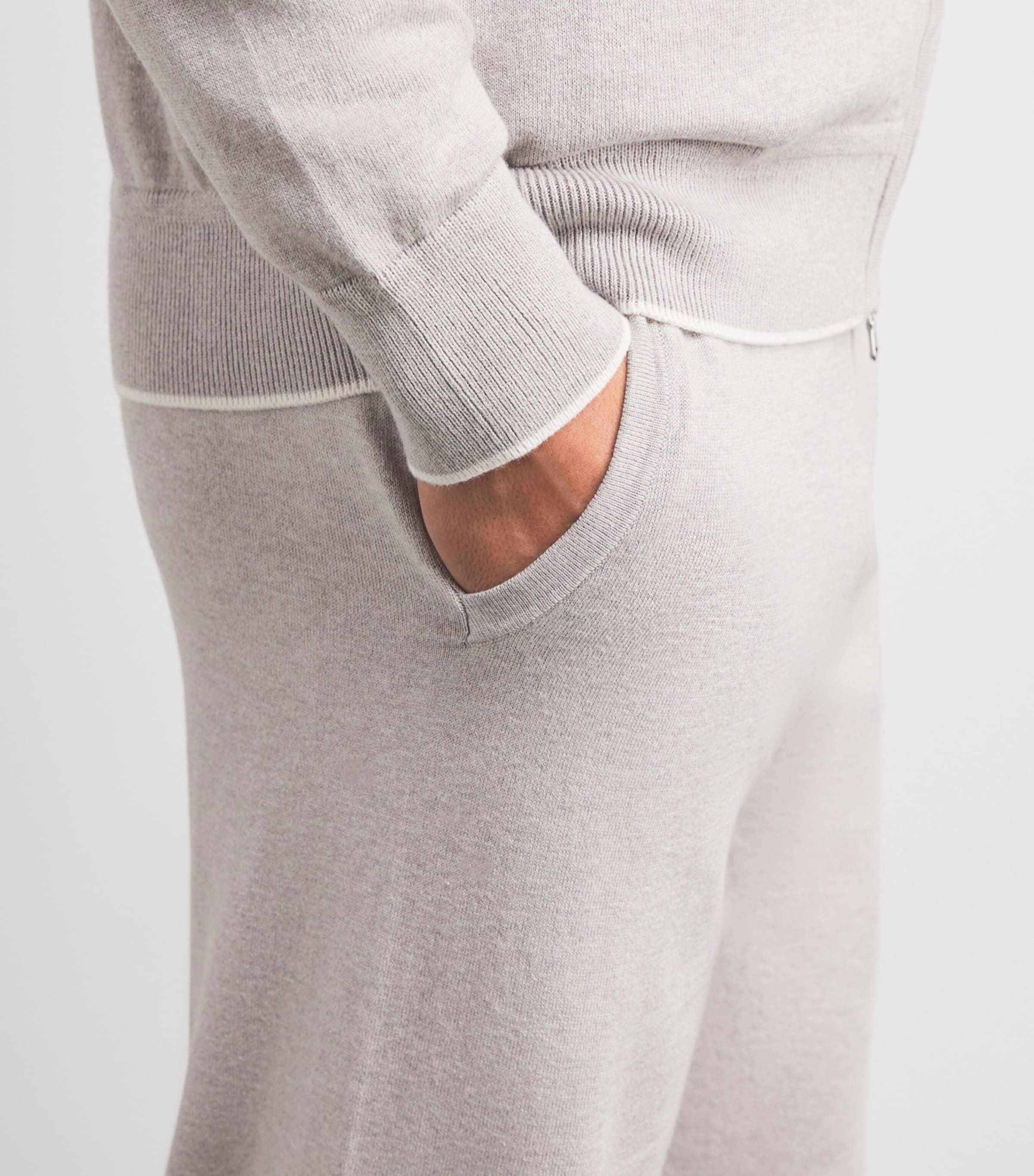Cotton-Silk-Cashmere Wide-Leg Sweatpants FUMO GREY NEW IVORY Image 6