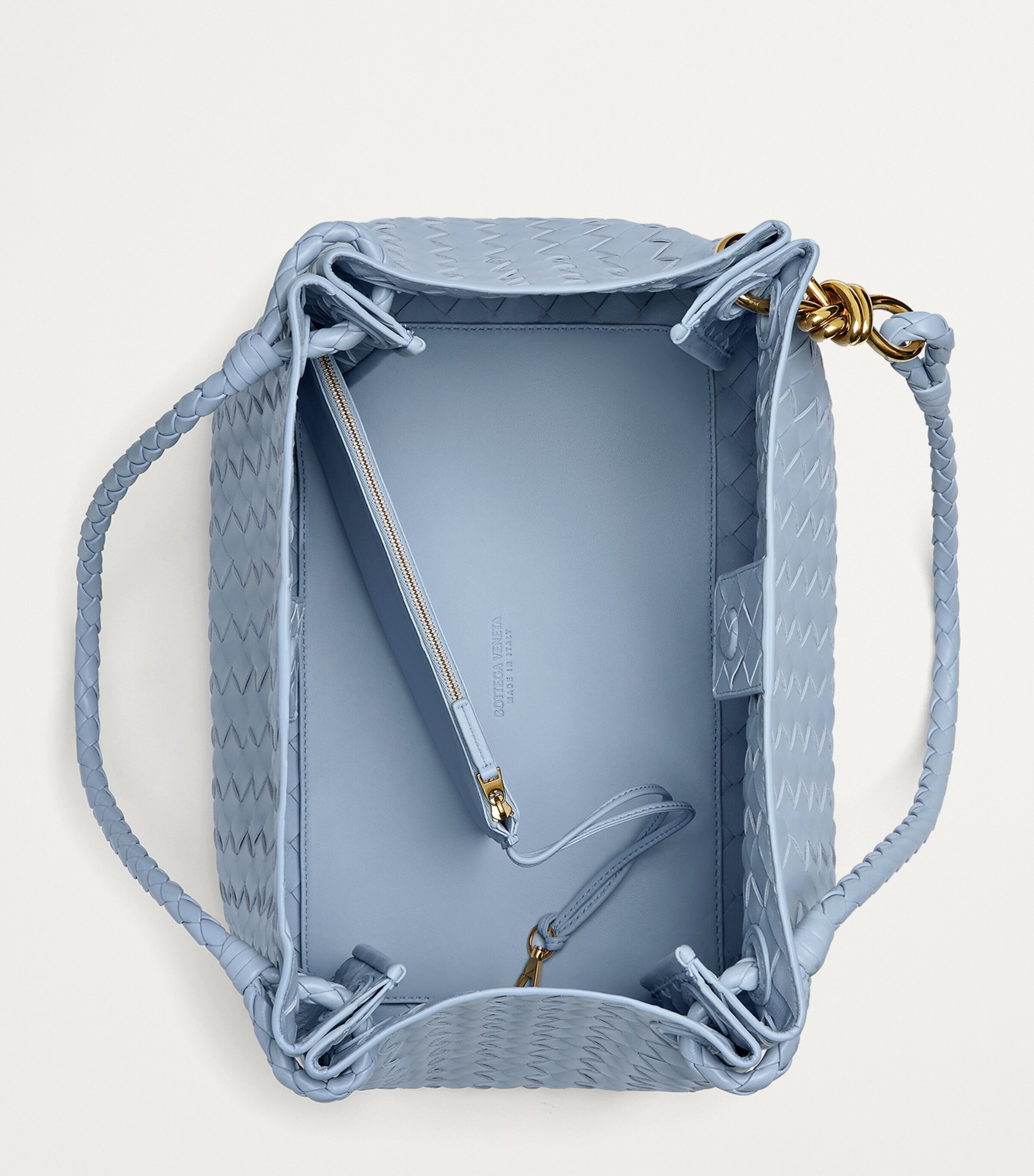 Bottega Veneta Large Leather Parachute Shoulder Bag | Harrods JP