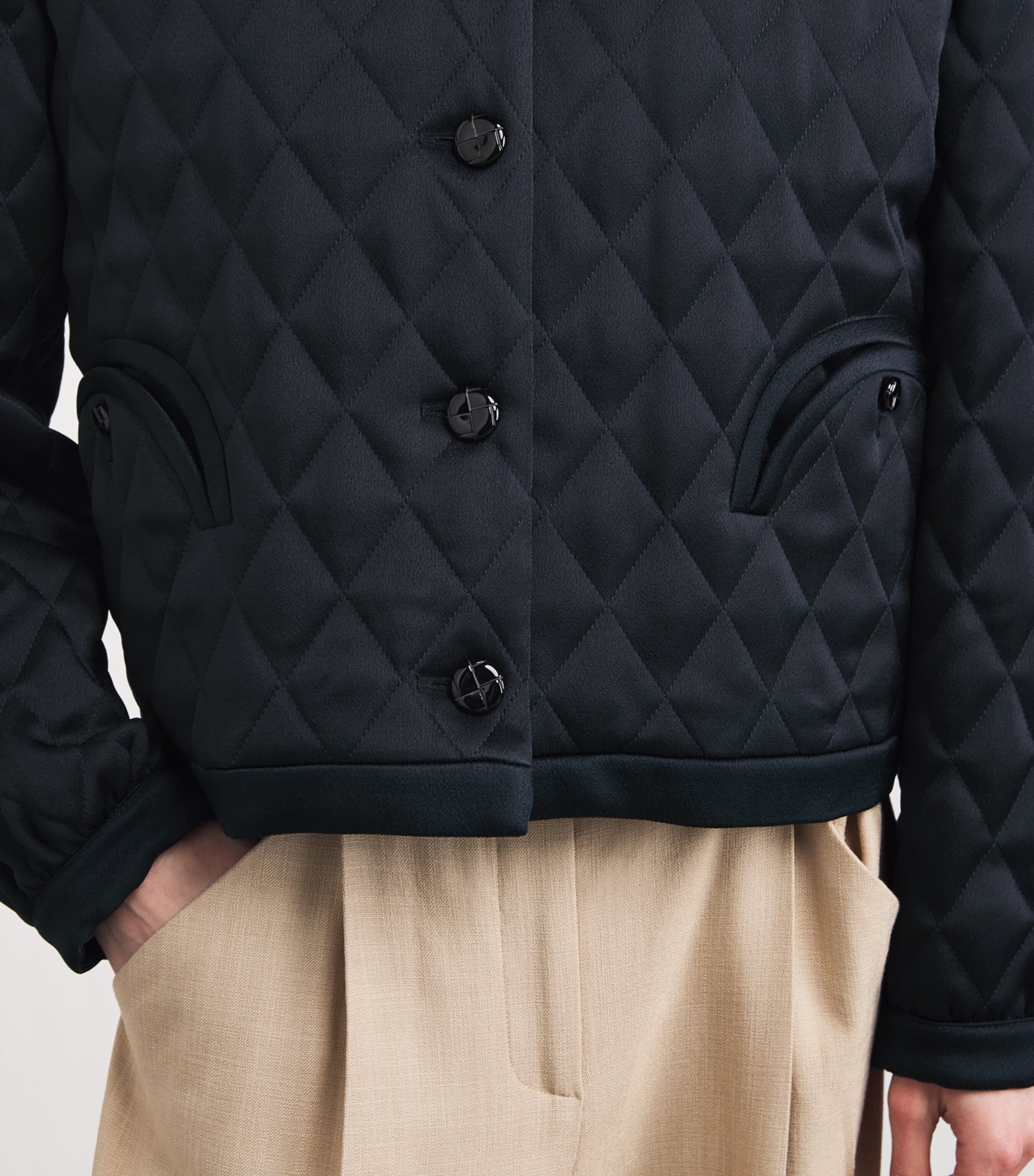 Quilted Gliss Cropped Jacket 0017 DARK NAVY Image 6