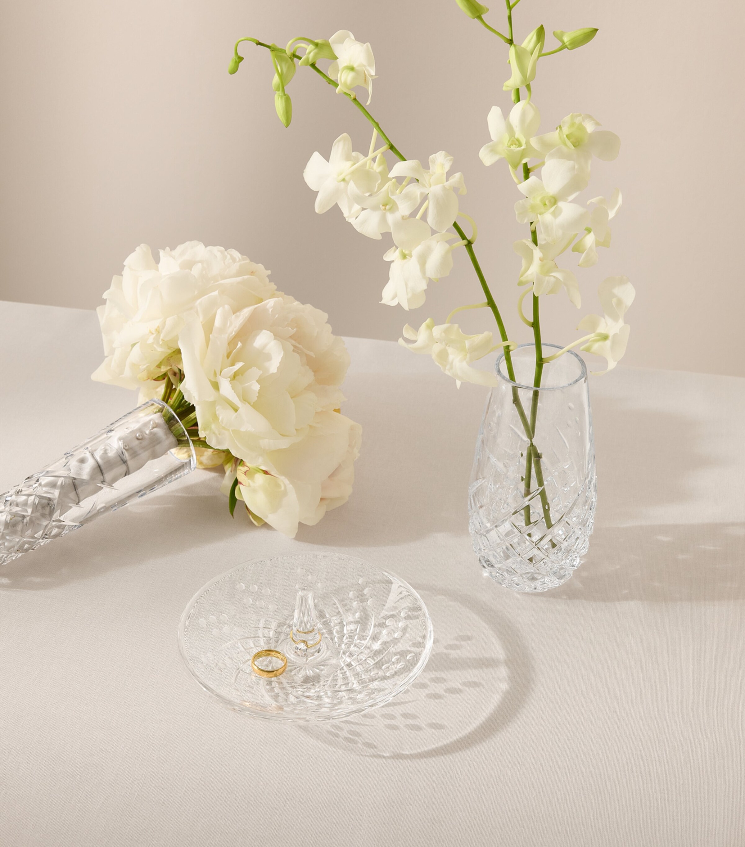 Crystal Celebrations Bouquet Holder (16cm) CLEAR Image 5