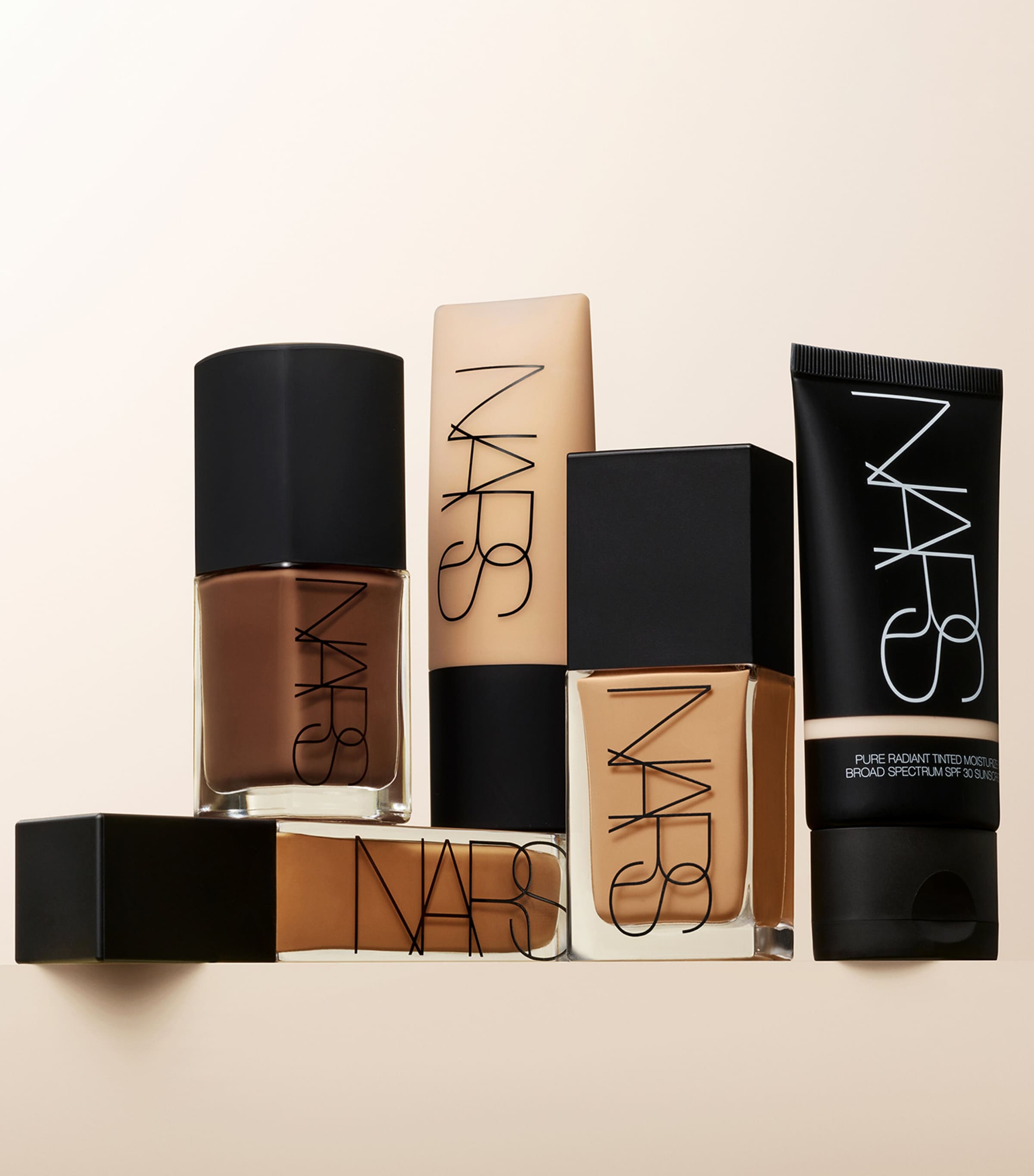 NARS Soft Matte Complete Foundation | Make-up | Face | Foundations | Designers | Nars NARS Soft Matte Complete Foundation | Make-up | Face | Foundations | Designers | Nars