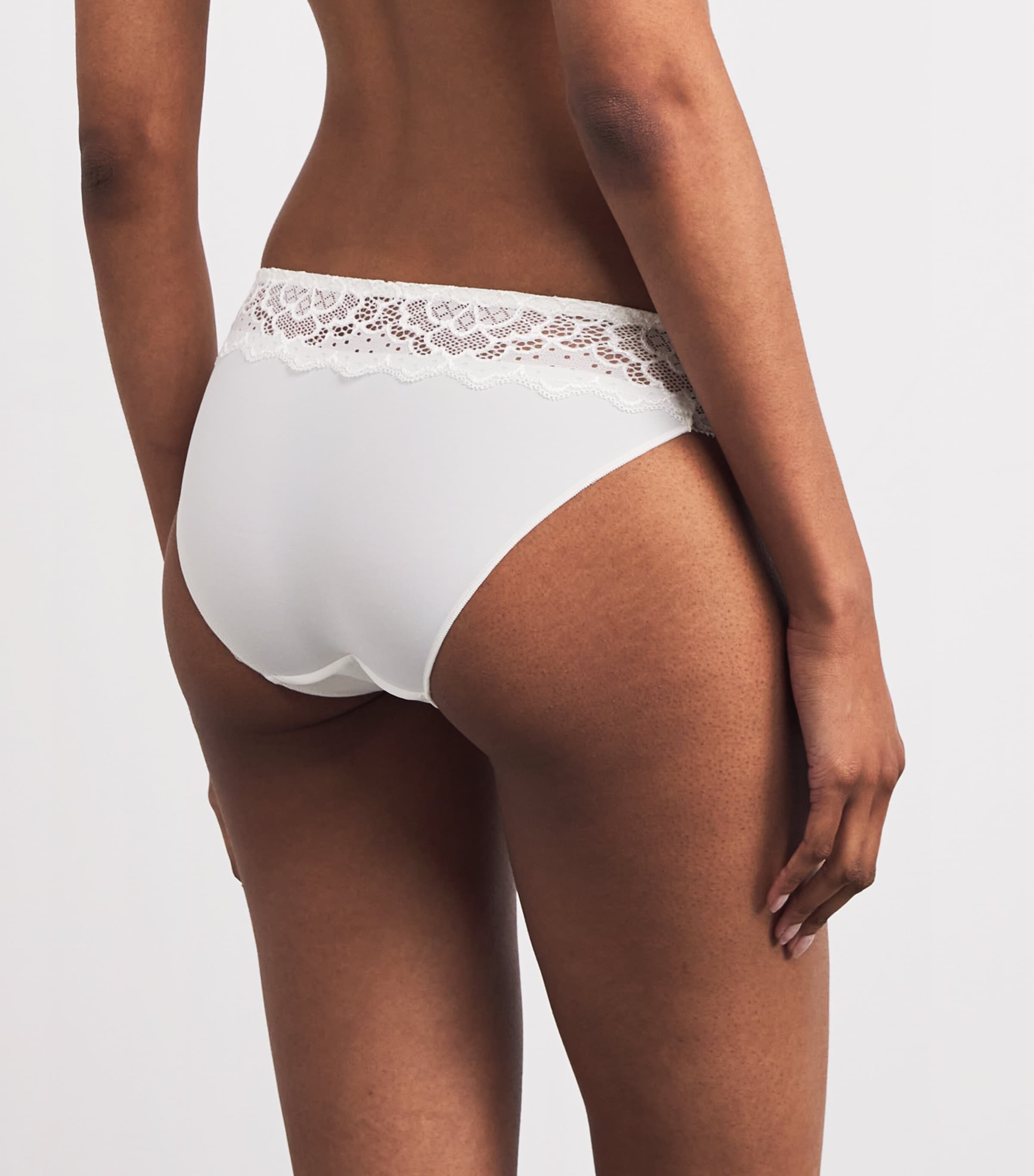 Lace-Trim Caresse Briefs 030 NATUREL Image 3
