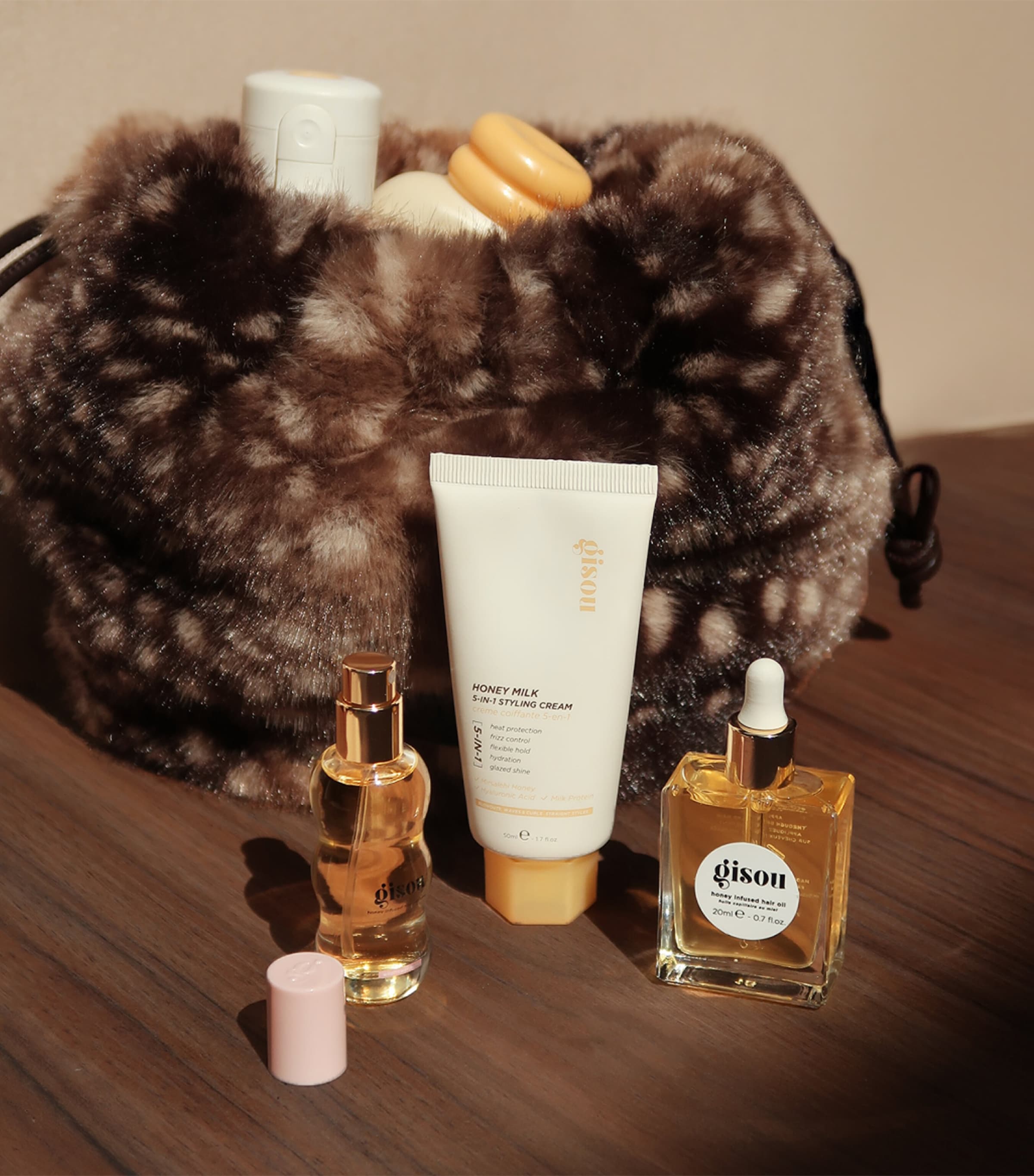 Gisou Honey Fluff Beauty Bundle Image 4