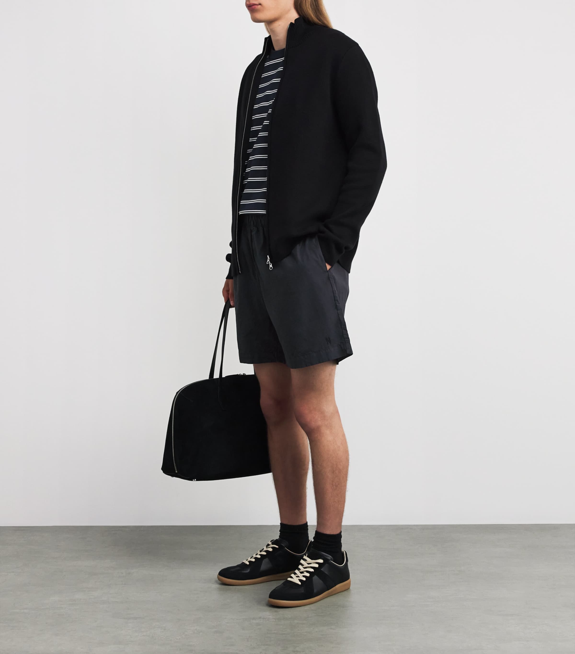 Norse Projects Mens Cotton-Lyocell Drawstring Shorts Dark Navy Image 2