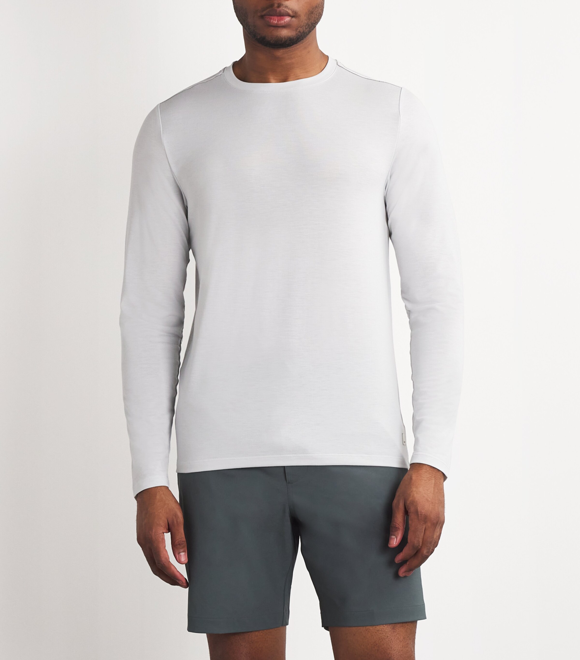 VUORI Mens Current Tech Long-Sleeve T-Shirt Frost Grey Fgr Image 3