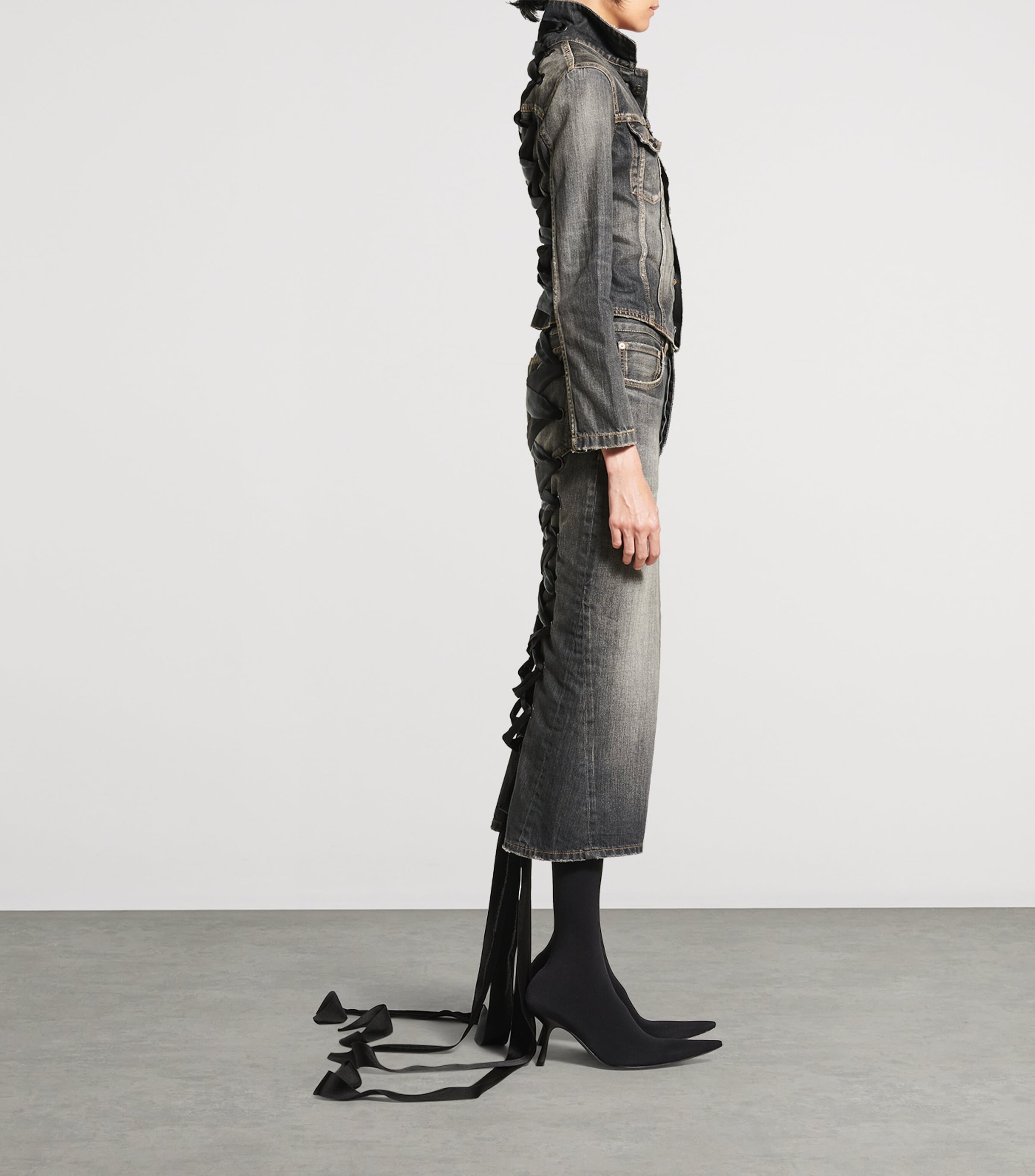 スカート BALENCIAGA LACE-UP DENIM SKIRT Balenciaga Lace-Up Denim Midi Skirt - Bergdorf Goodman