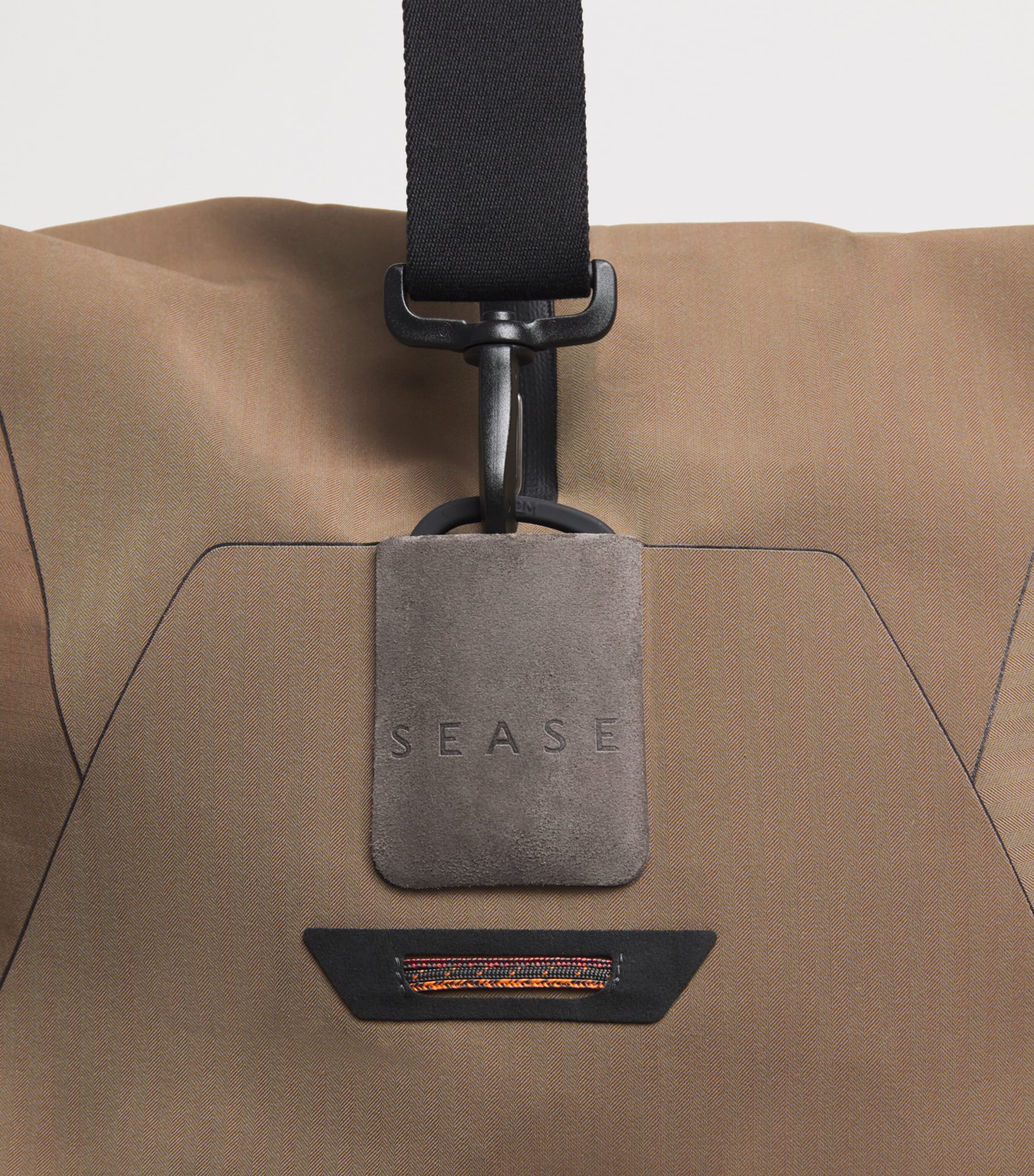 Waterproof Mission Holdall G25 OLIVE Image 6