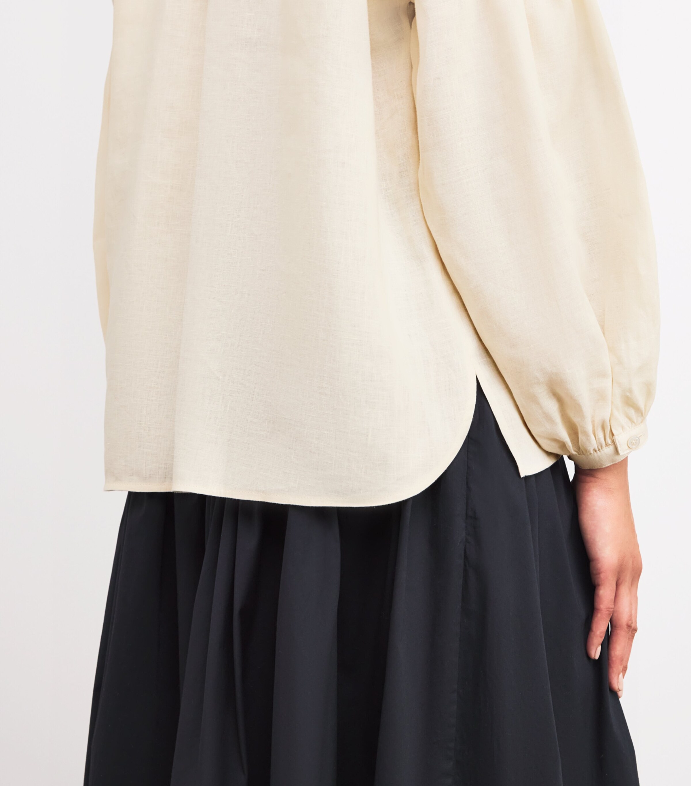 Linen Band-Collar Shirt ECRU Image 6