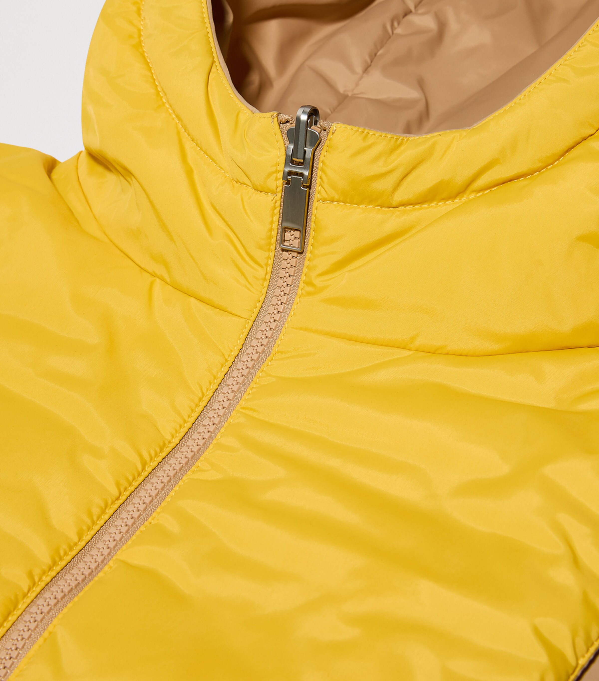 MAX&Co. Womens Reversible Gilet Camel Image 4