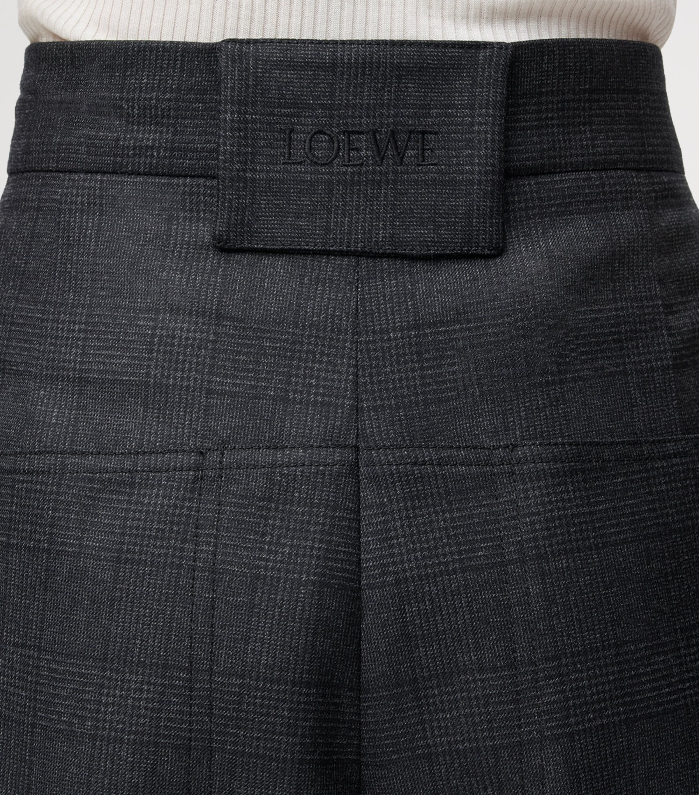 Wool-Blend Check Cargo Shorts DARK GREY Image 5