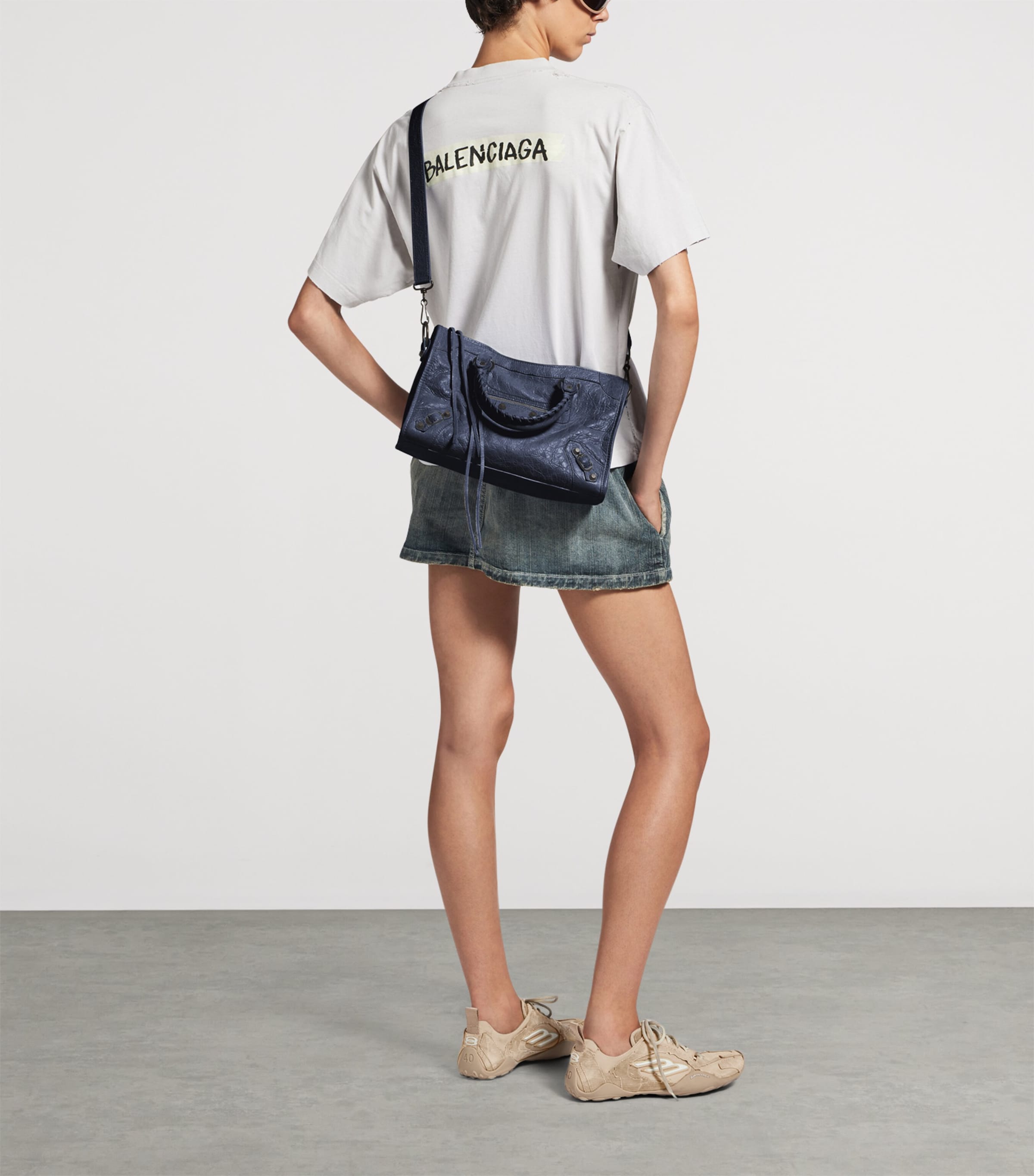 Small Lambskin Le City Top-Handle Bag 4649 Image 7