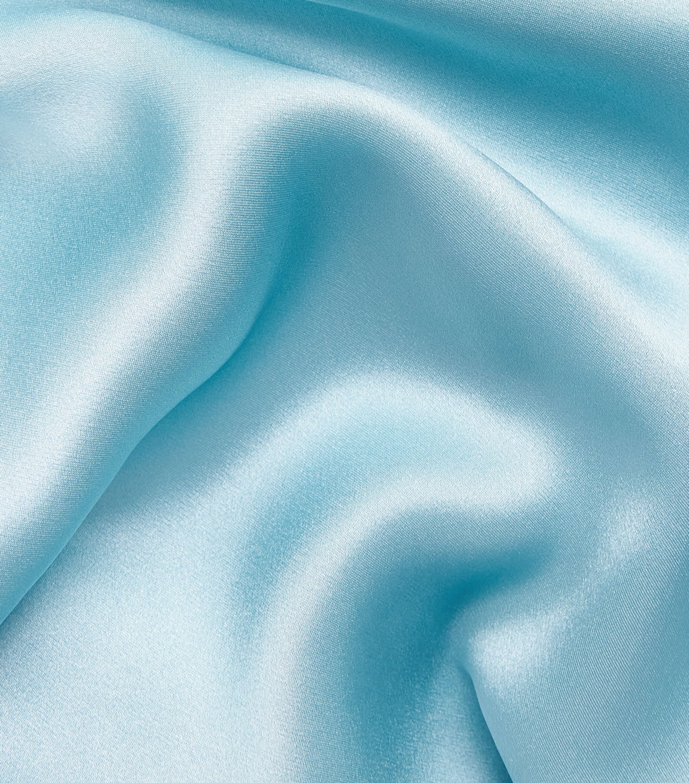 Marjolaine Womens Silk Short Tracy Robe Glacier Image 6
