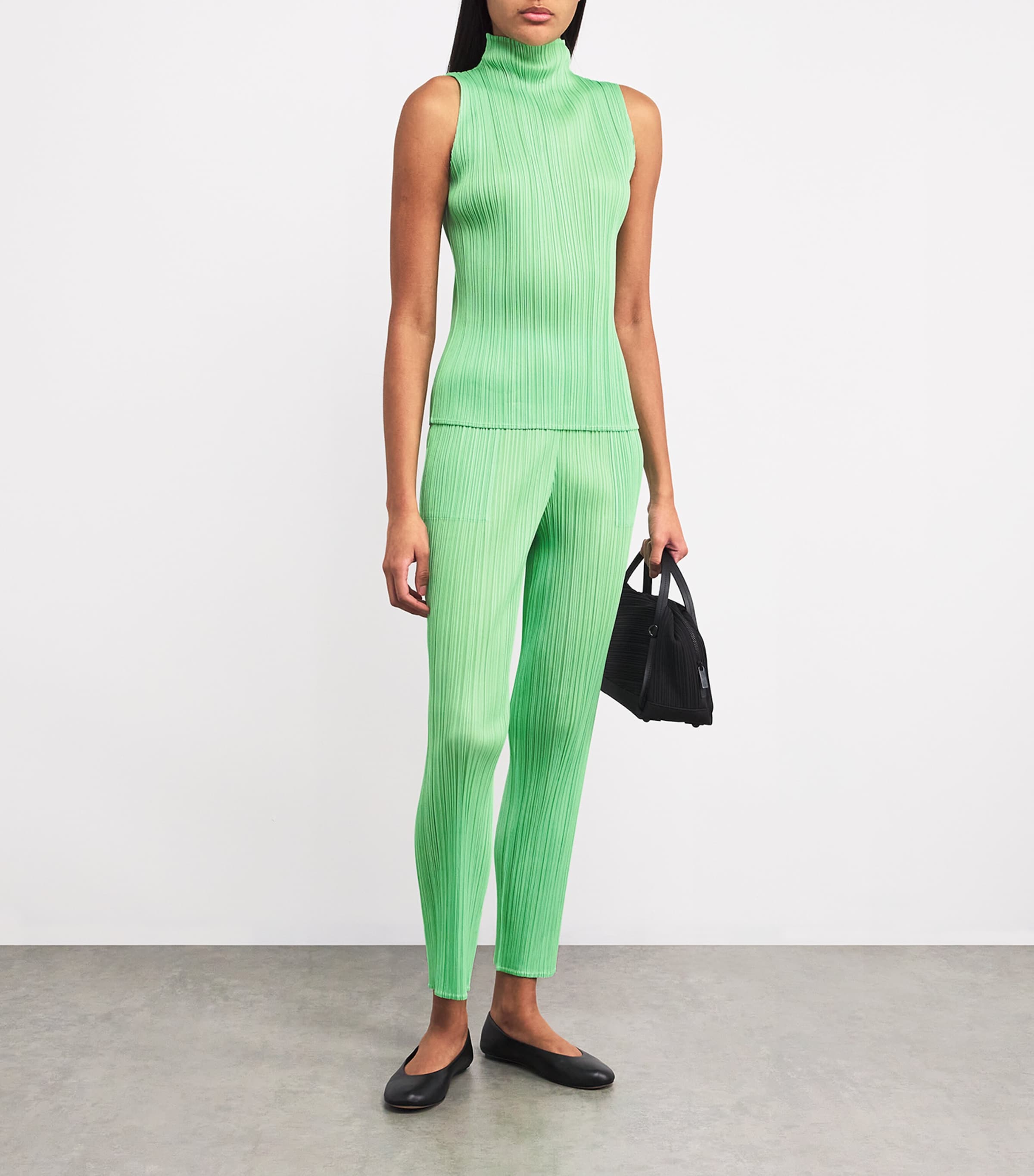 New Colorful Basics 4 Sleeveless Top 60 Image 2