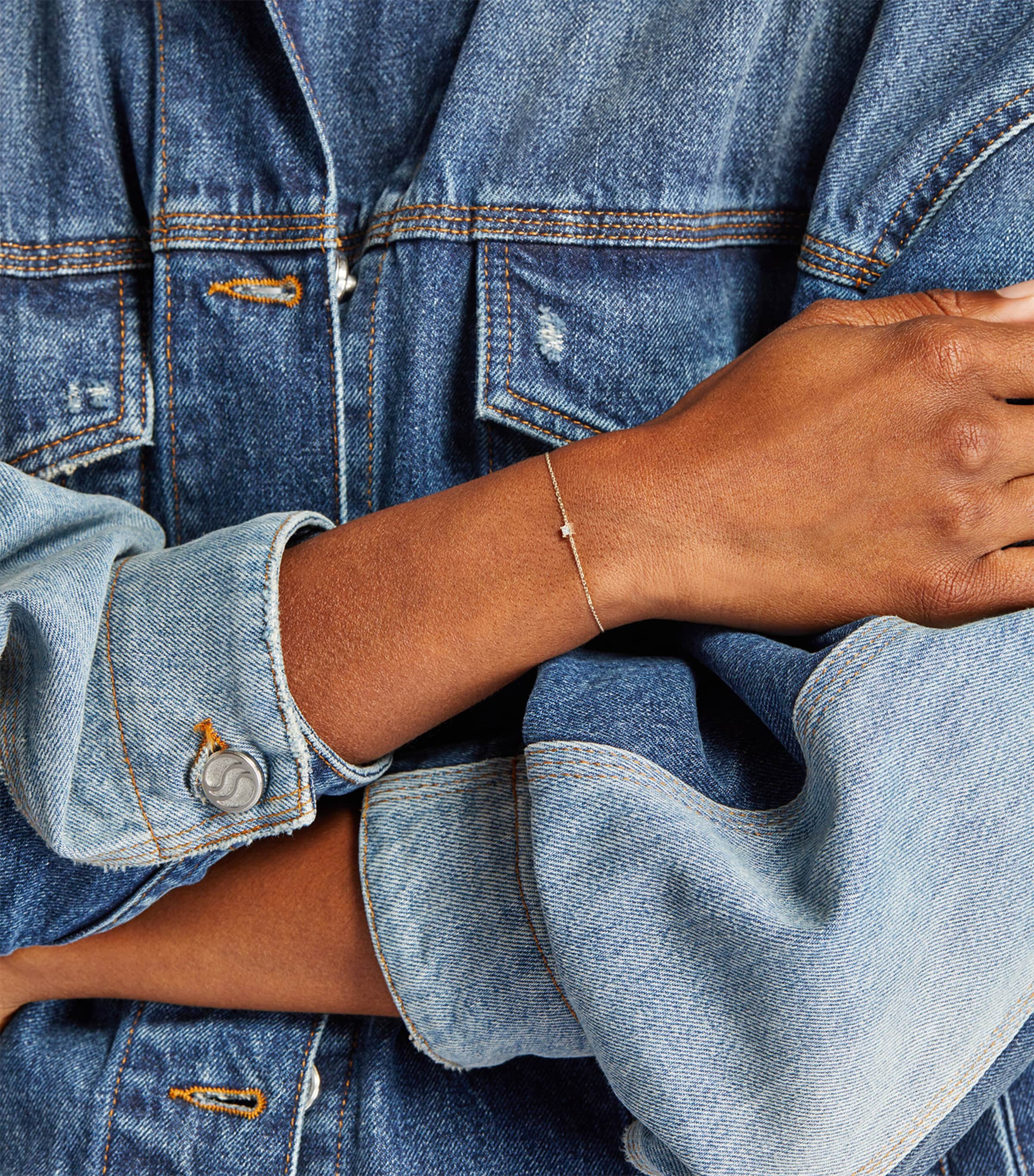 Yellow Gold and Diamond Princesse Bracelet YG RED THREAD Image 4