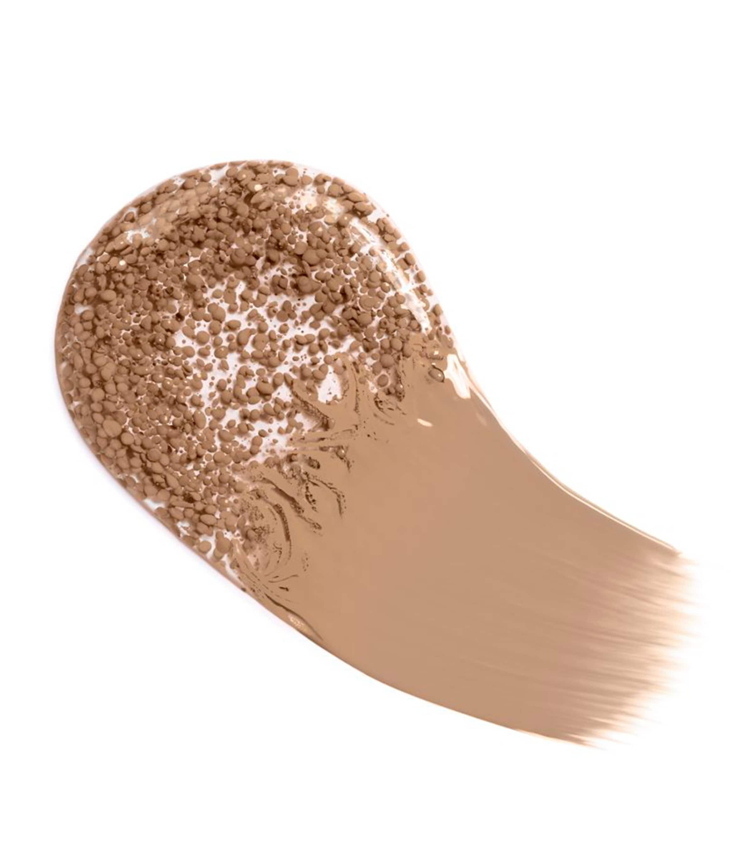 CHANEL LES BEIGES Water Fresh Complexion Touch Image 2