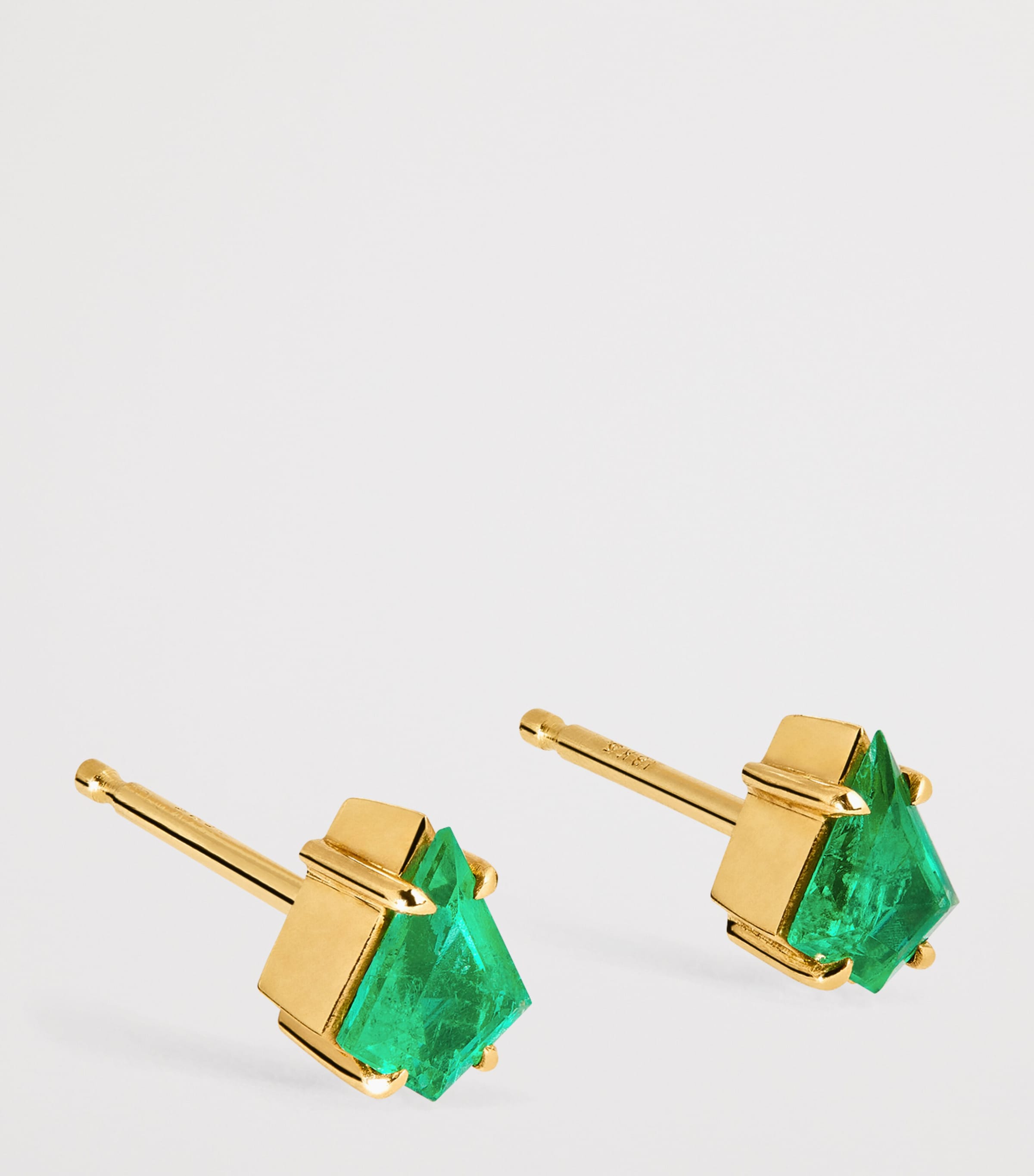 Yellow Gold and Emerald Kite Stud Earrings YELLOW GOLD Image 3