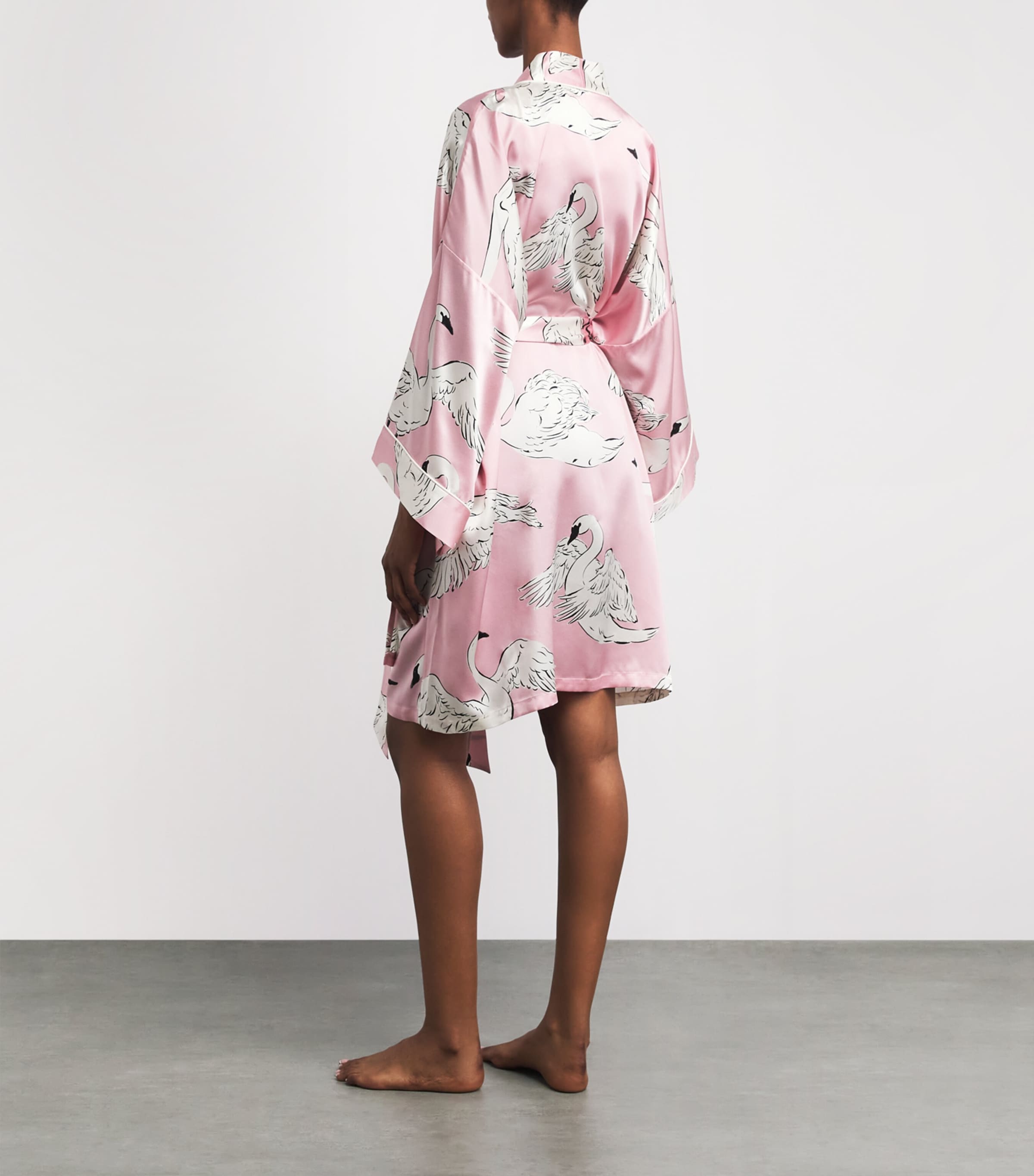 Olivia von Halle Womens Silk Swan Mimi Robe Image 4