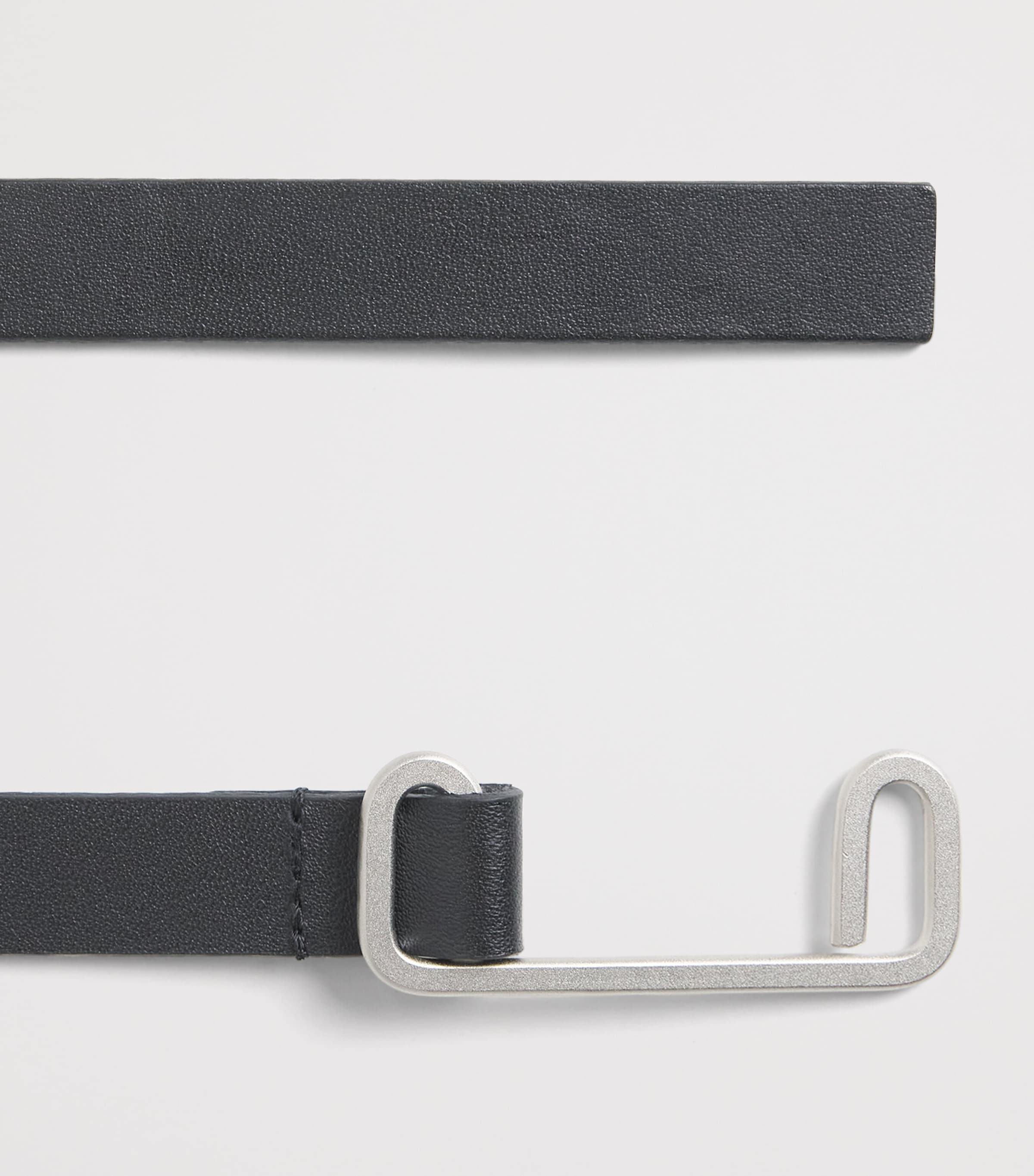 Issey Miyake Leather Solid Belt Black Image 3
