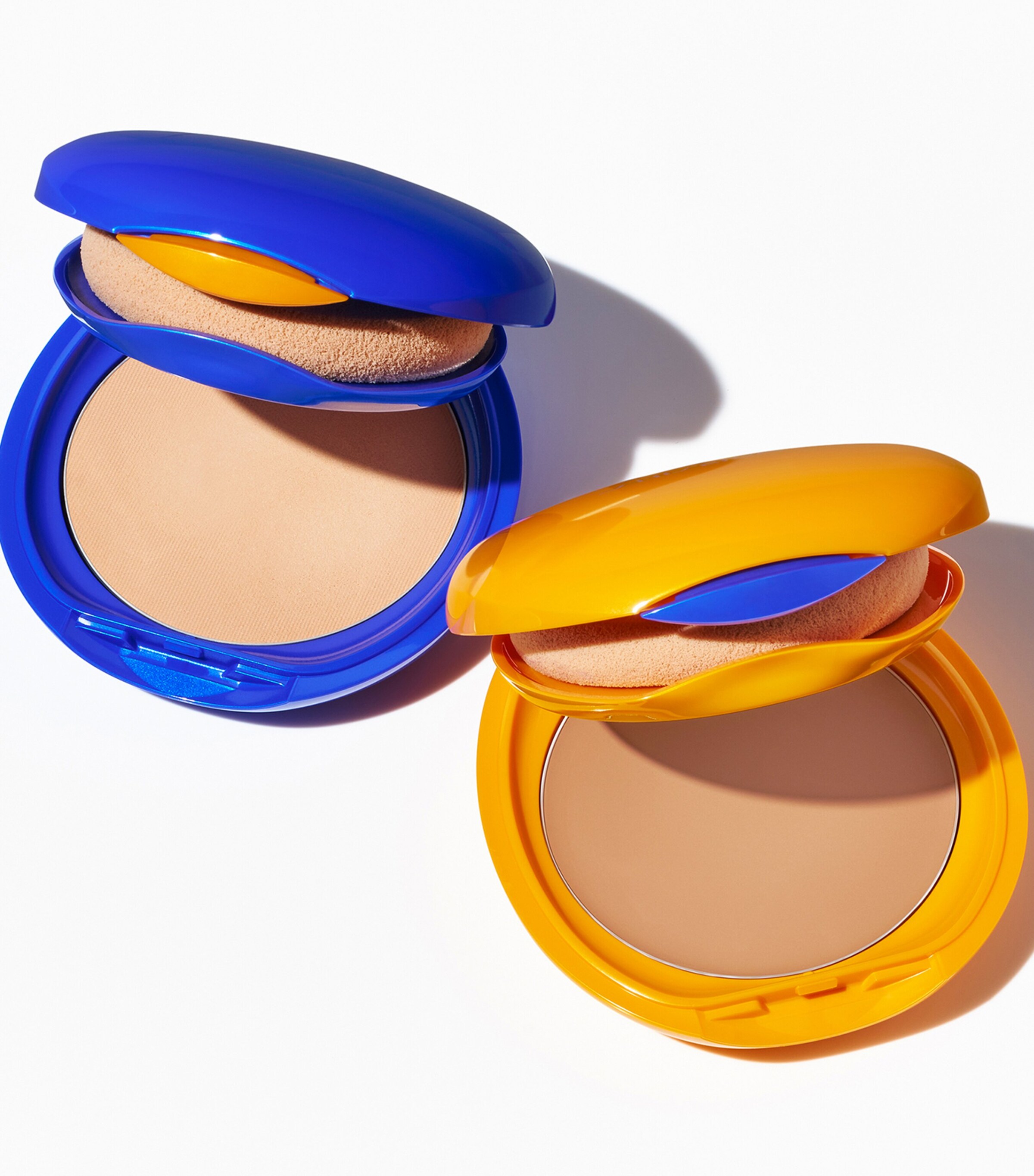 Tanning Compact Foundation SPF10 Refill BR Image 8