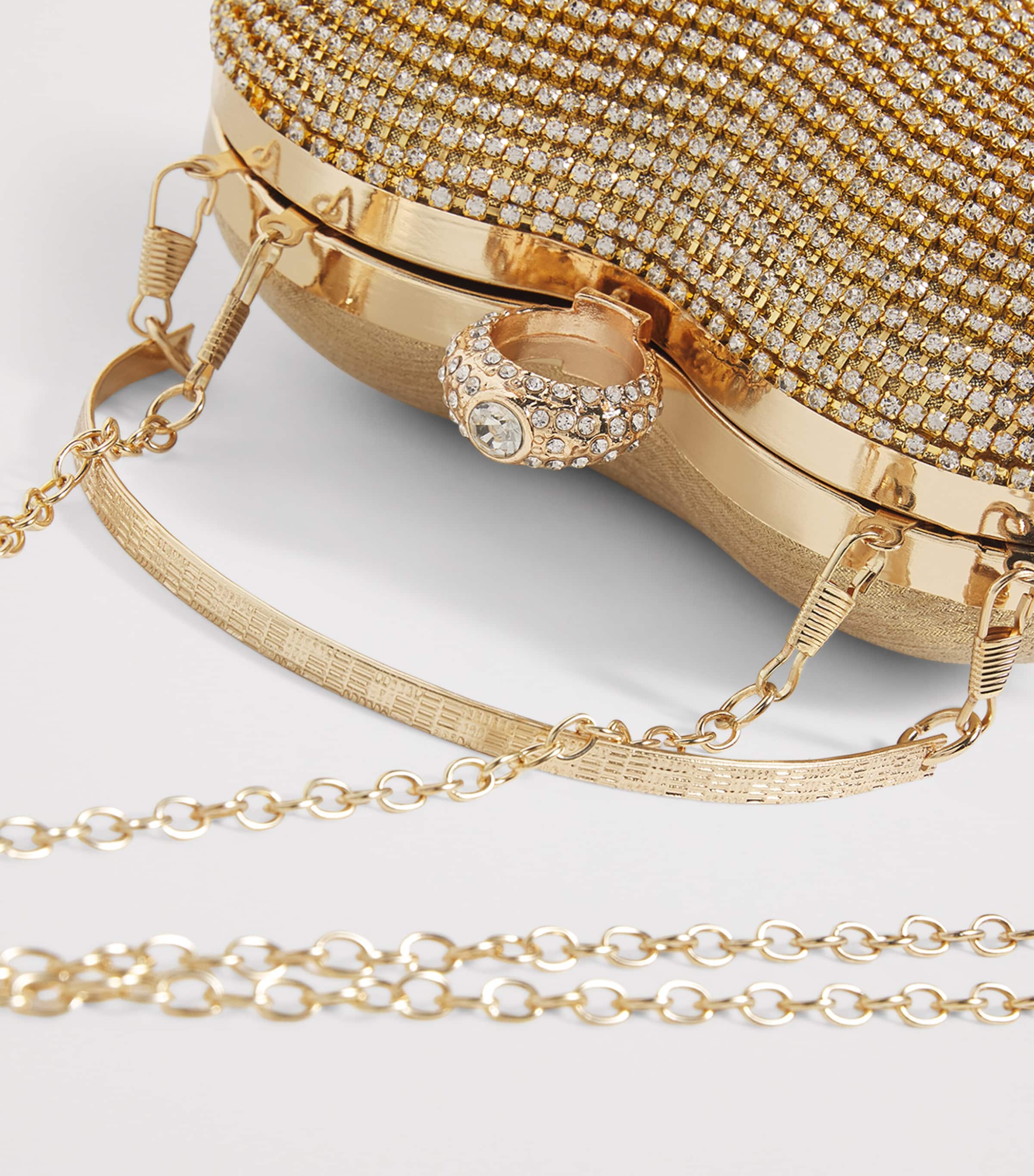 Tassel Heart Shoulder Bag MGOLD Image 4