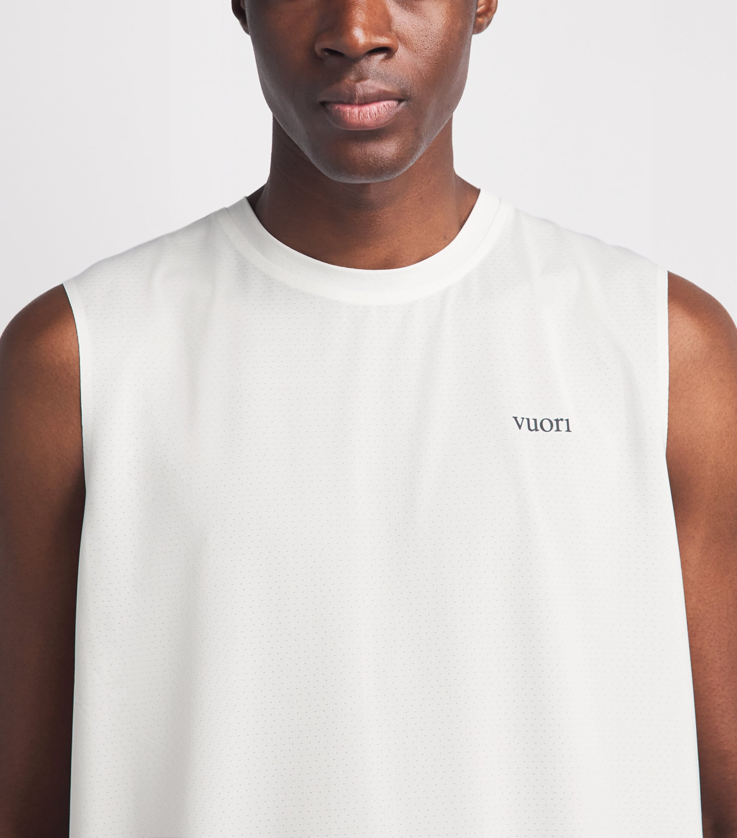 VUORI Mens Viewpoint Muscle 2.0 Tank Top Wbz White/breeze Image 3