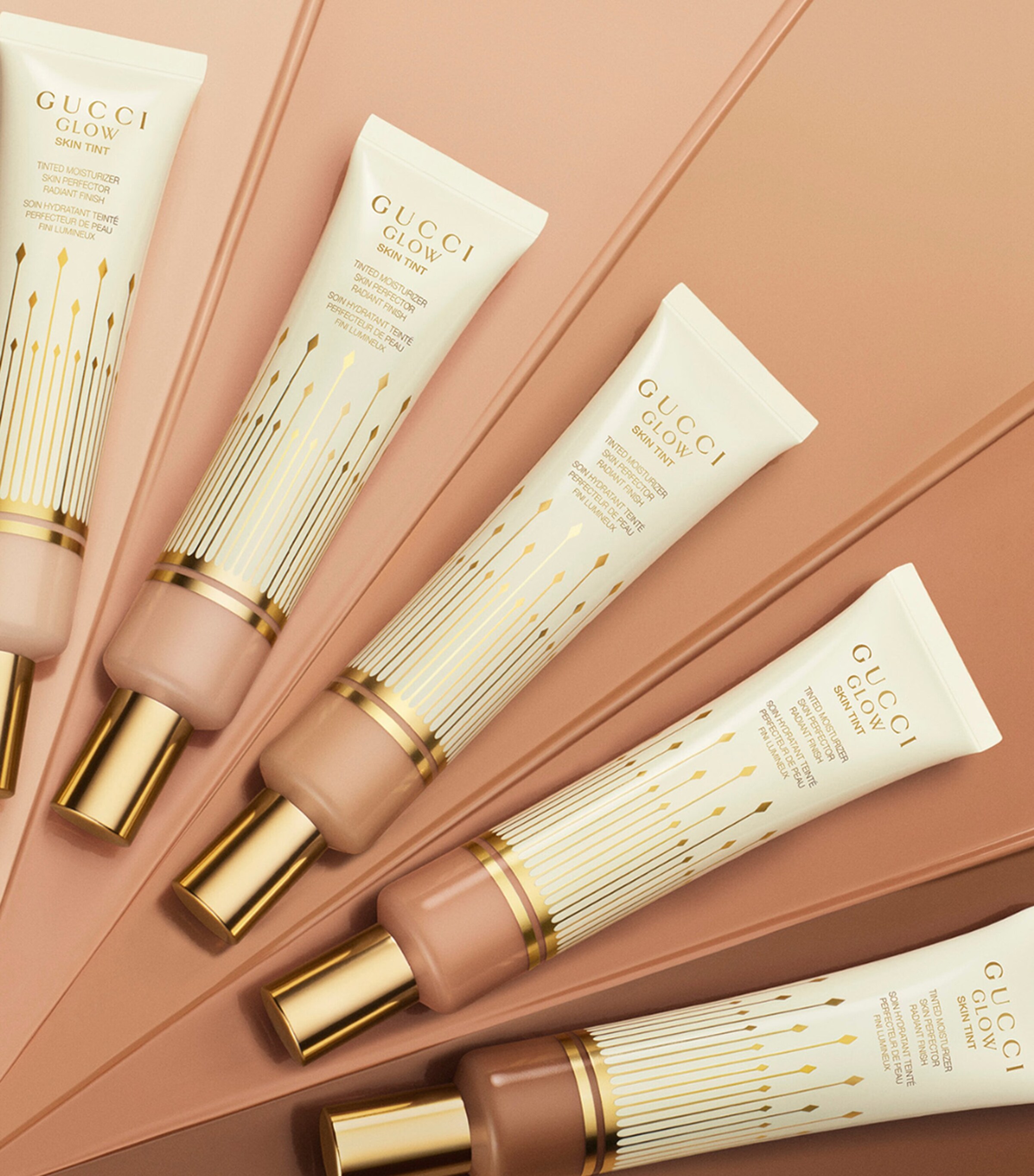 Gucci Glow Skin Tint Moisturiser (40ml) 33 MEDIUM Image 8