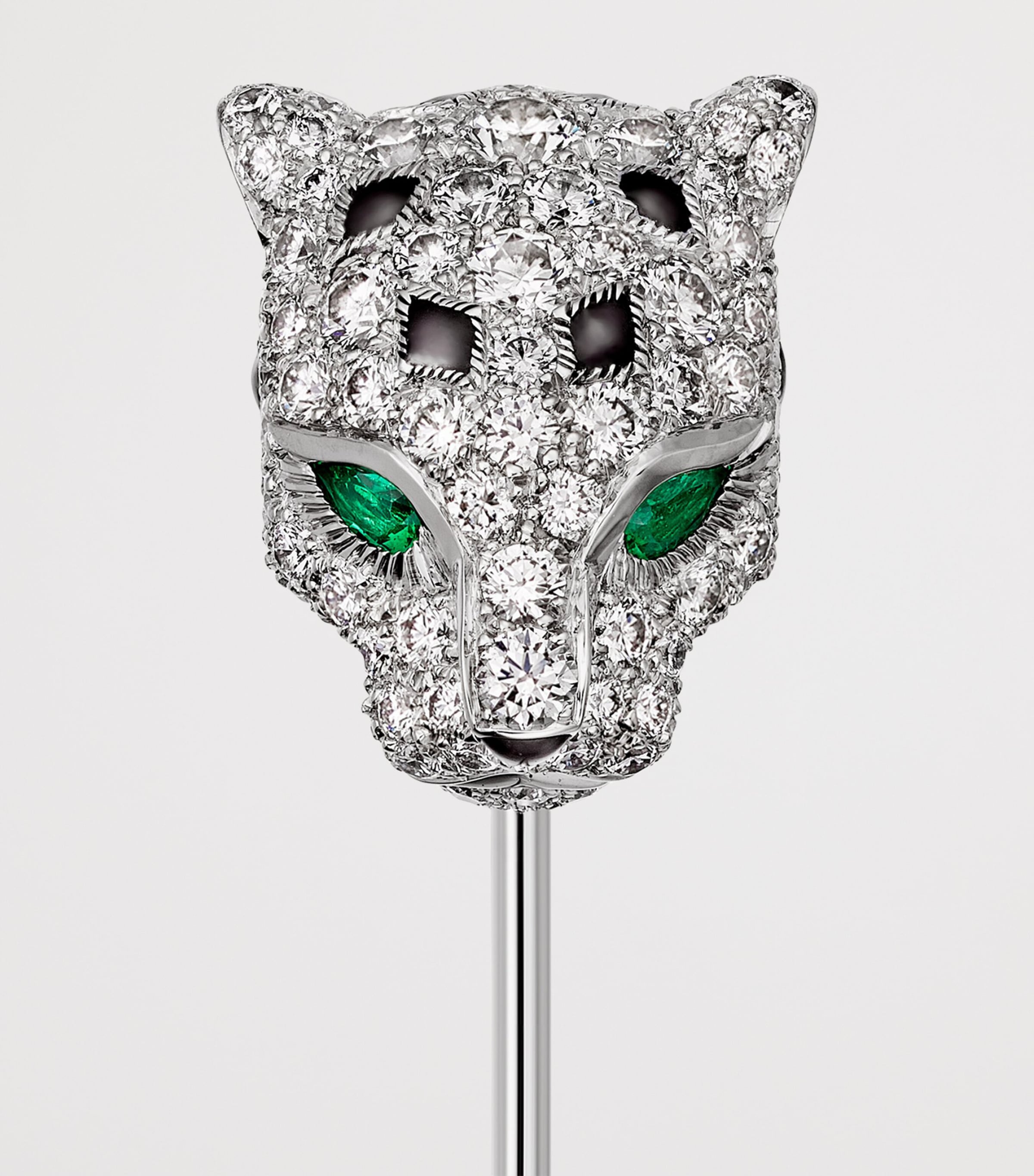 White Gold, Diamond, Emerald and Onyx Panthère de Cartier Brooch WHITE GOLD Image 3