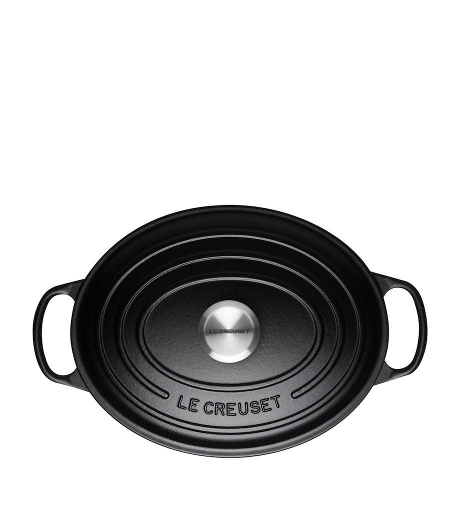 Cast Iron Oval Casserole Dish (29cm) BLACK Image 3