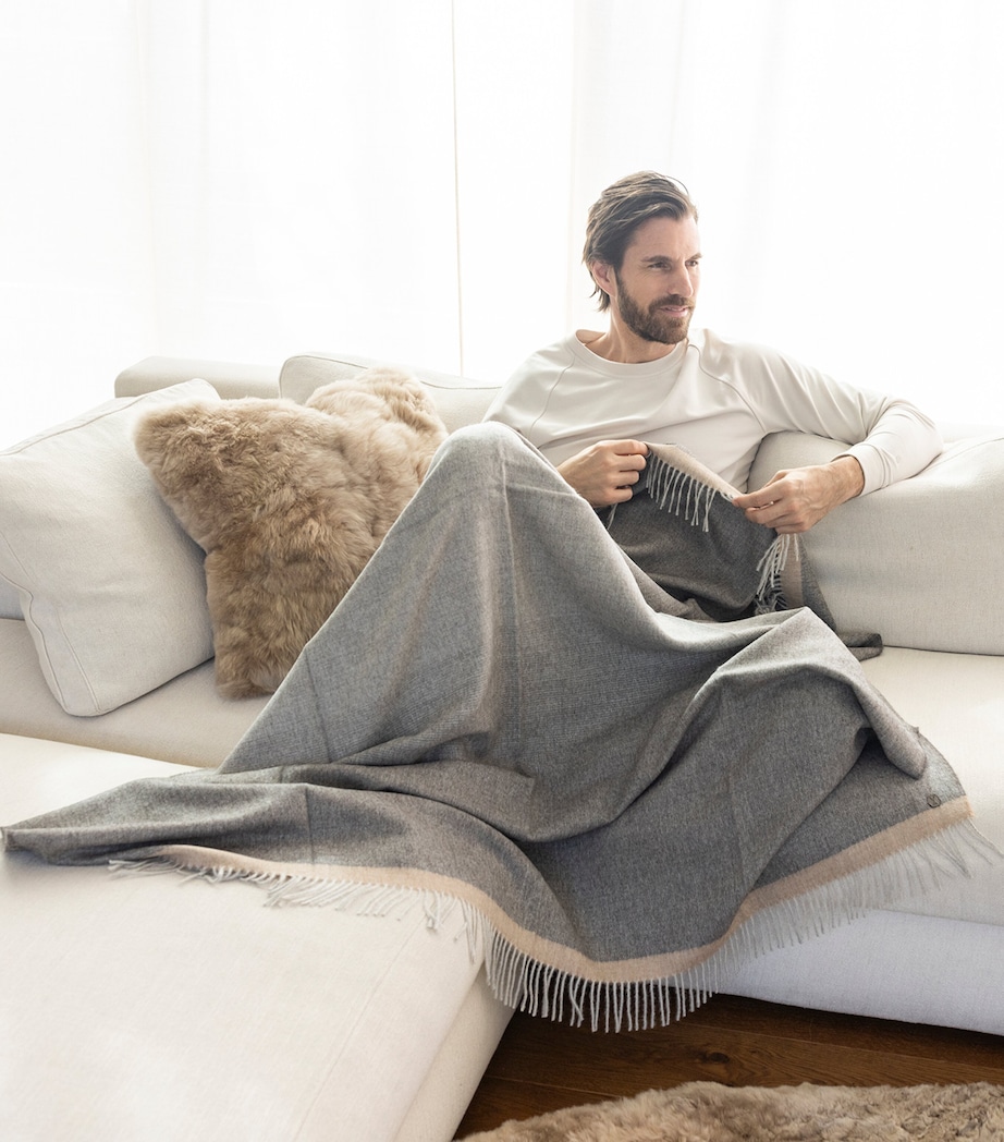 Plaid Merima Throw (180cm x 130cm) GREY / LIGHT GREY Image 2