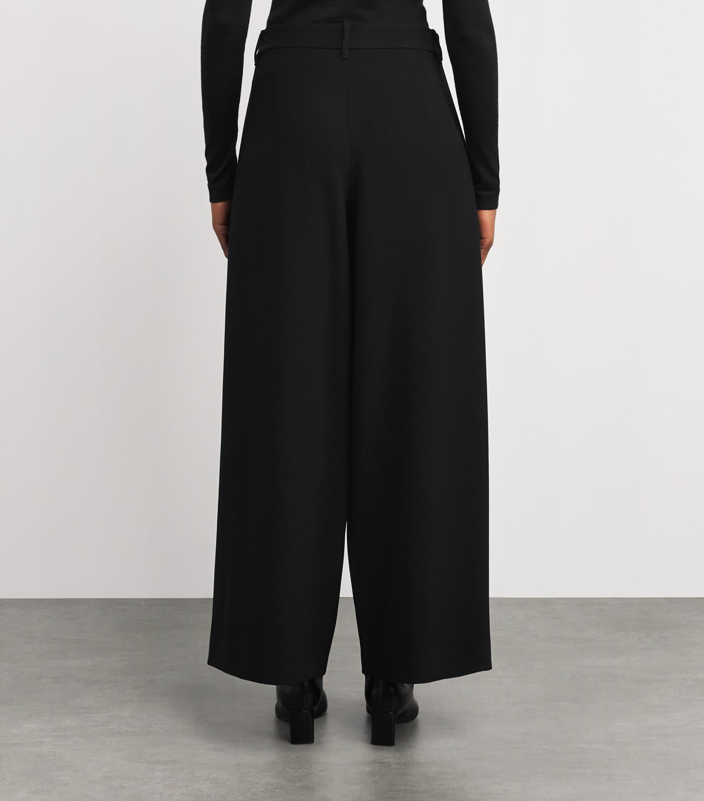 Double-Pleat Wide-Leg Trousers BLACK Image 4