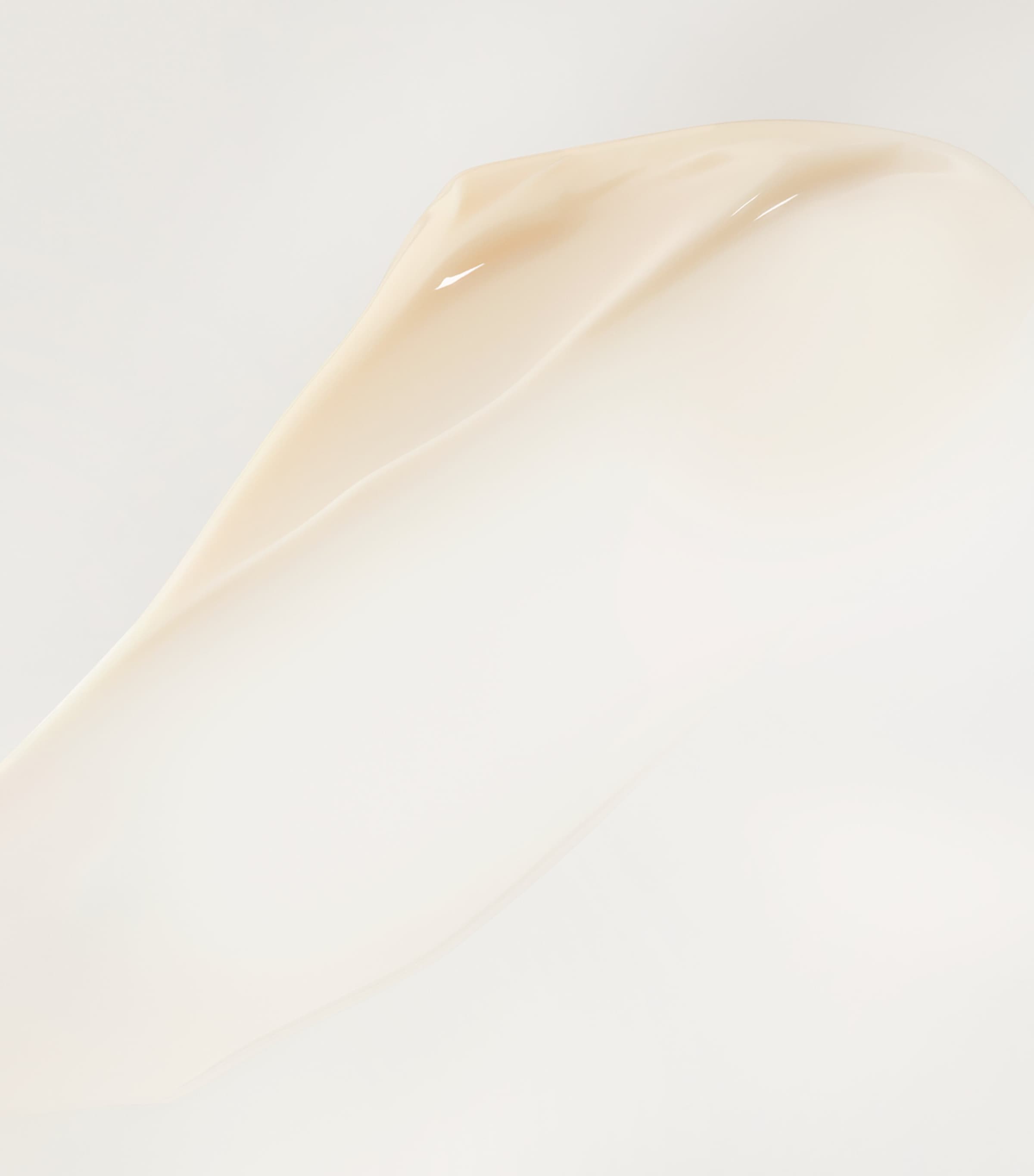 Lancaster Golden Lift Sculpting Day Cream SPF15 (50ml) Image 3