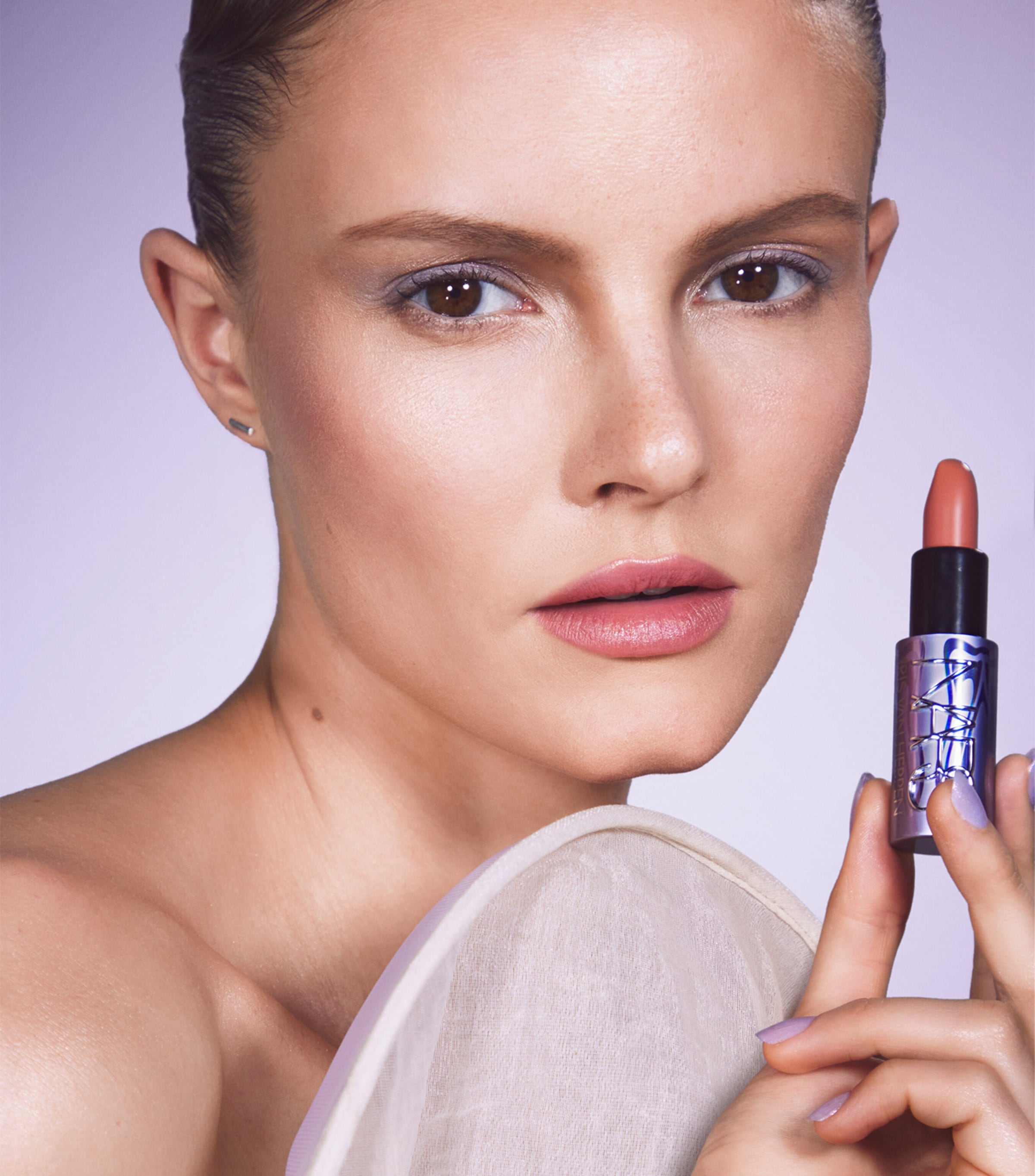 x Iris van Herpen Explicit Lipstick NO COLOUR Image 3