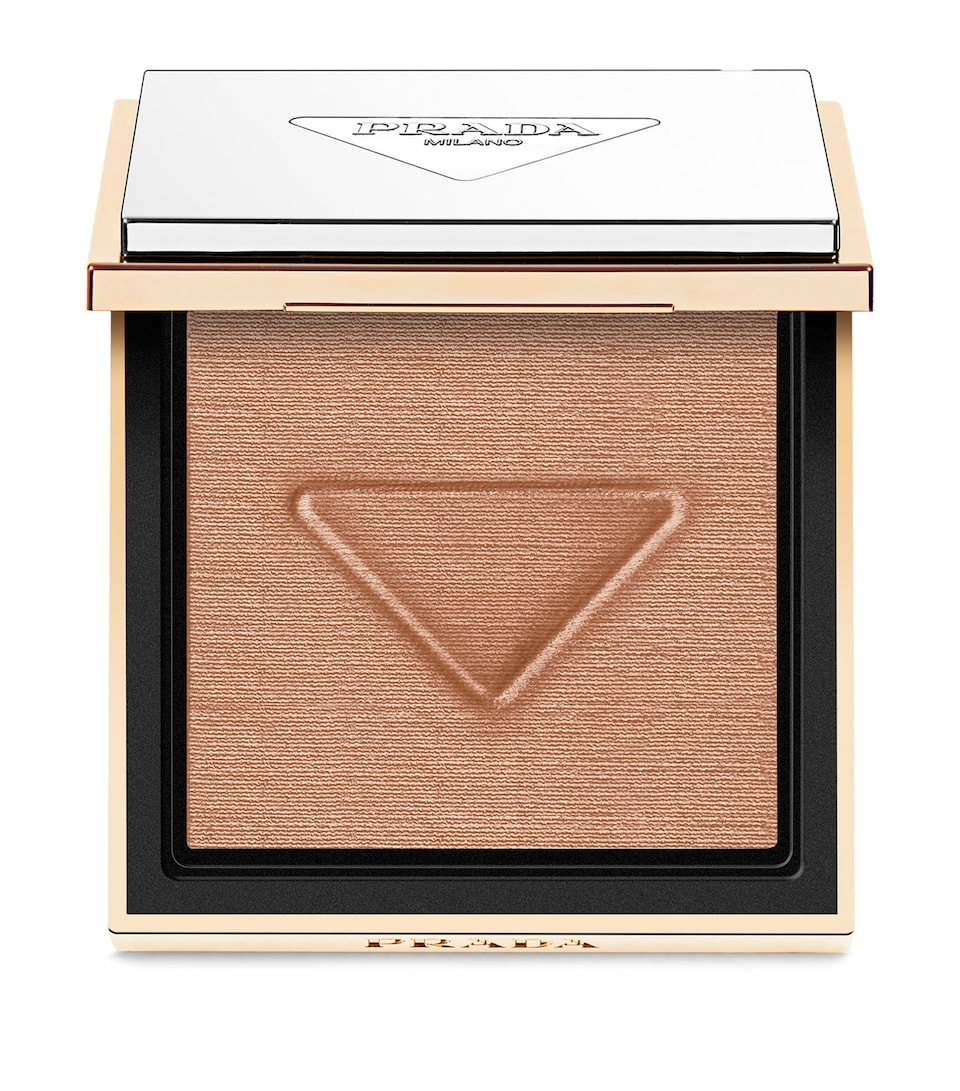 Light Glowing Highlighting Powder